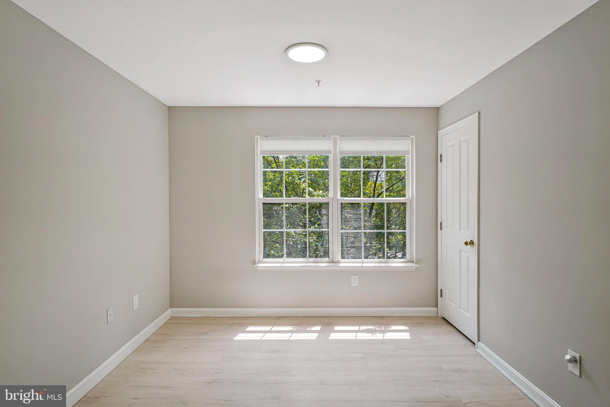 FAIRMONT CONDO - Residential Lease