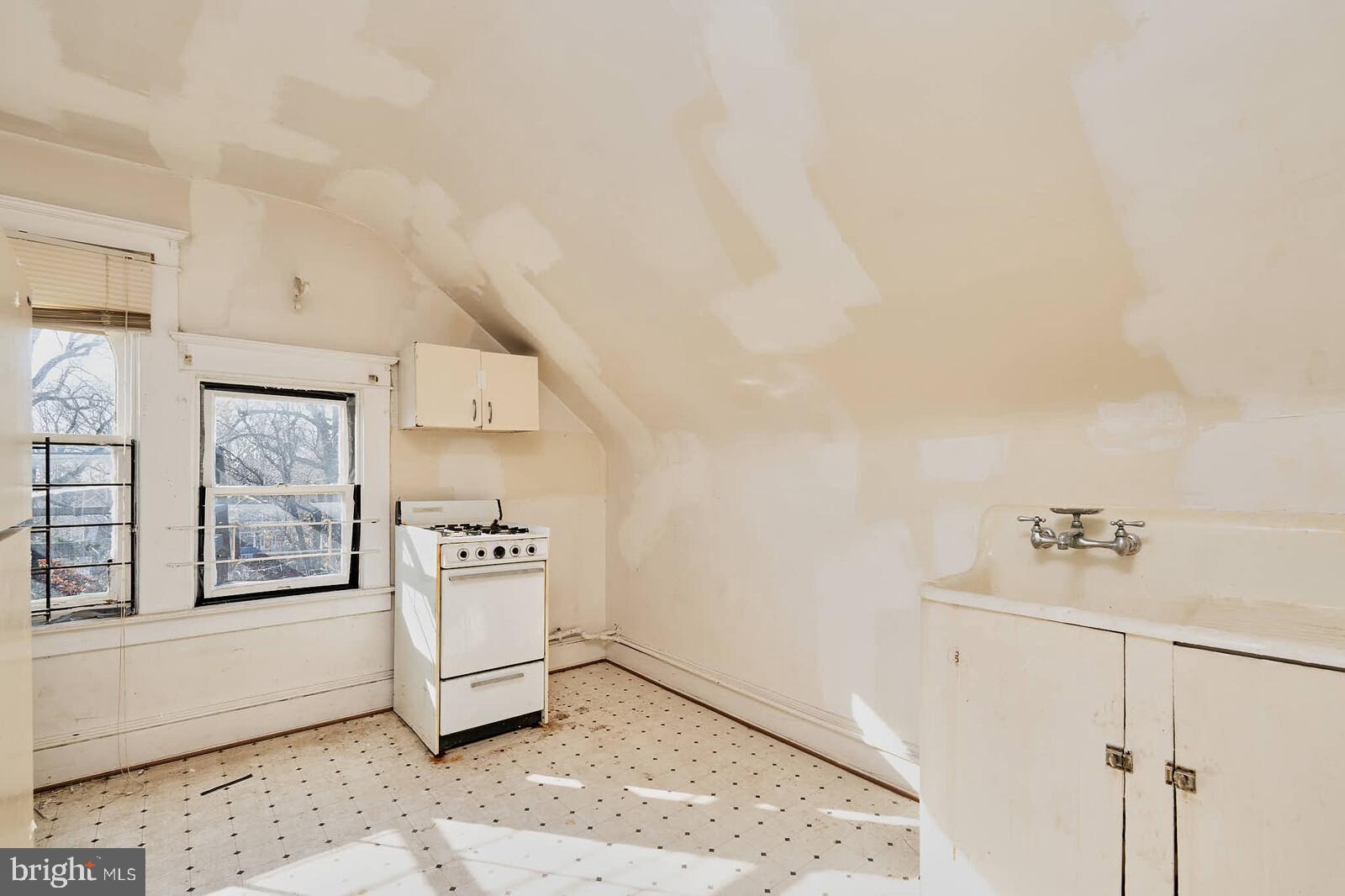 MORGAN PARK - Residential Income