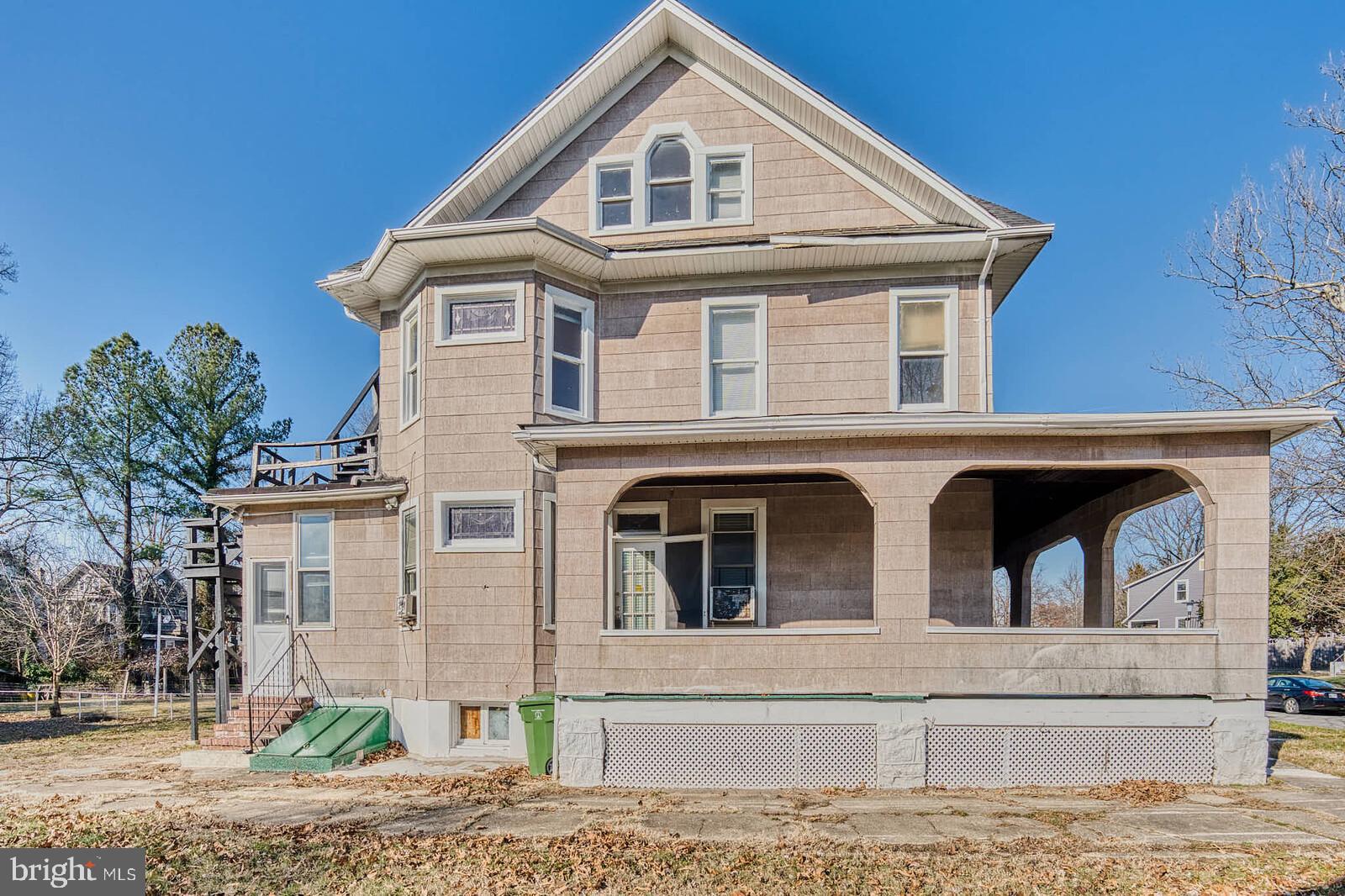 MORGAN PARK - Residential Income