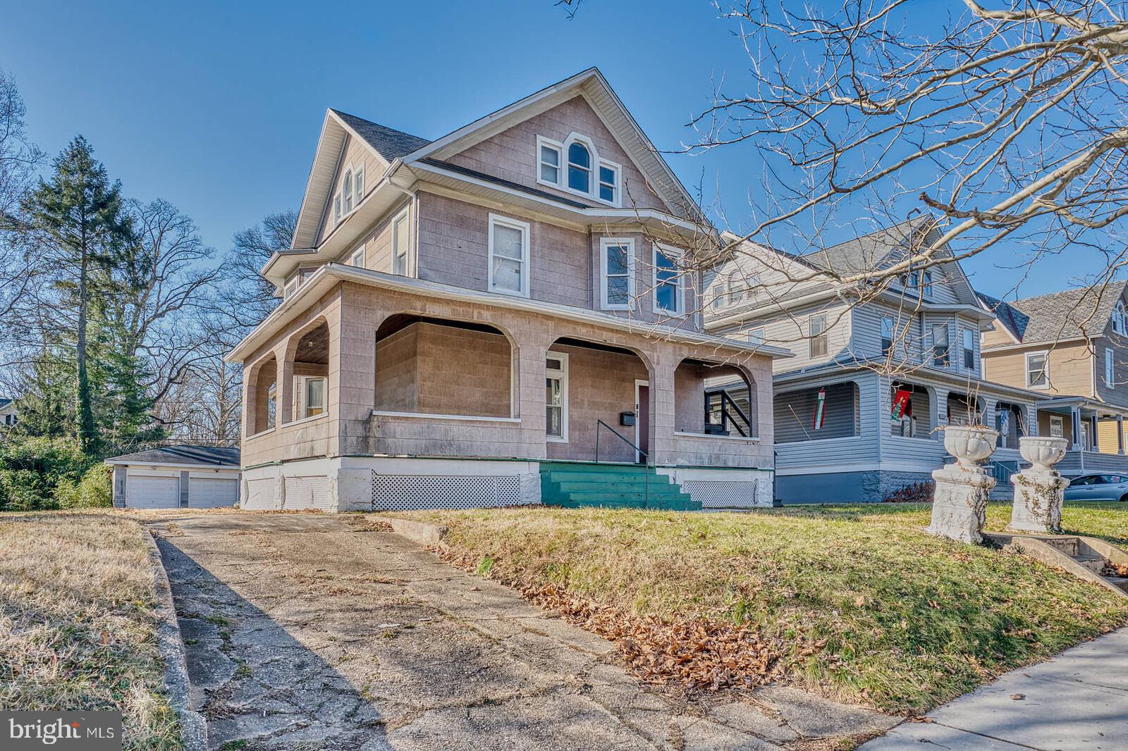 MORGAN PARK - Residential Income