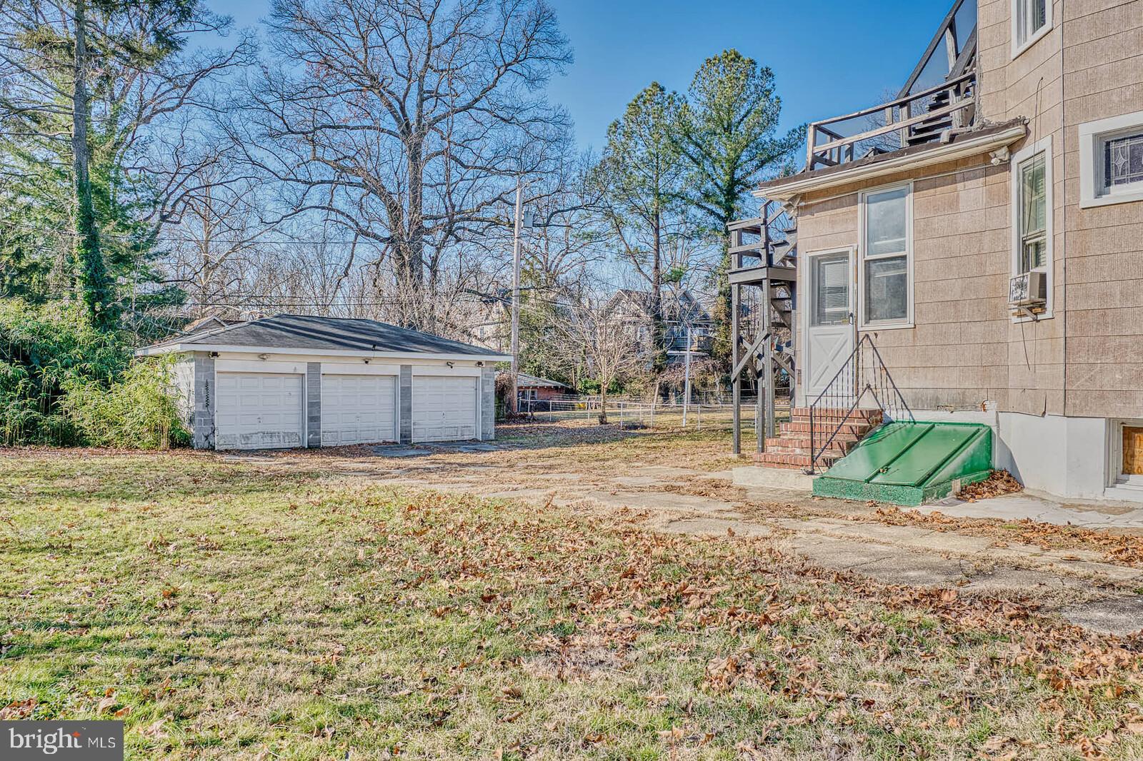 MORGAN PARK - Residential Income