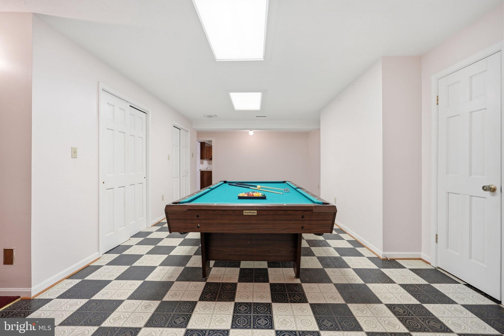 POTOMAC RANCH - Residential