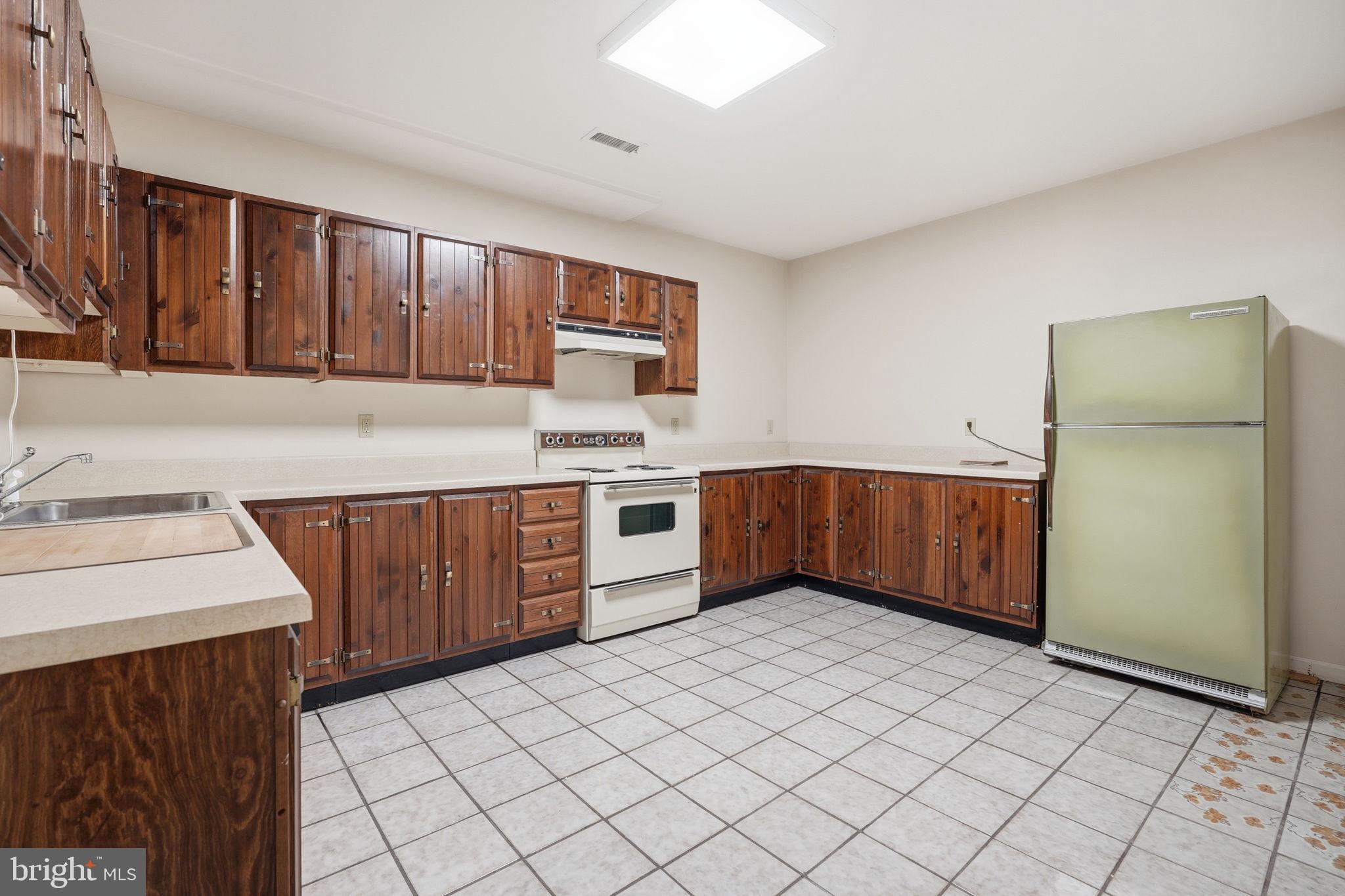 POTOMAC RANCH - Residential