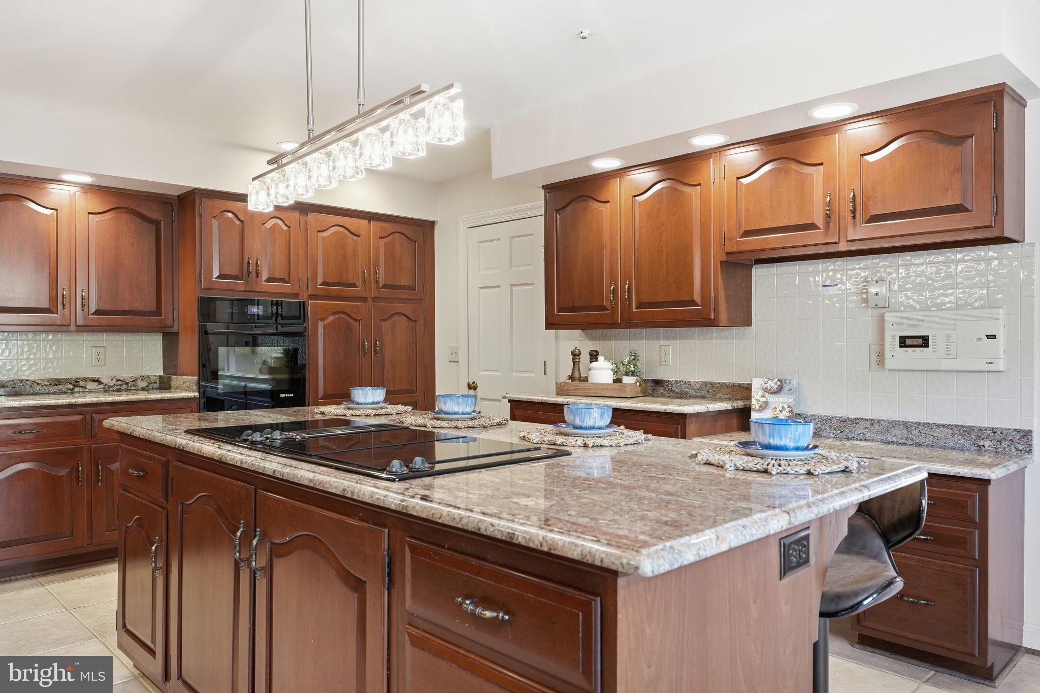 POTOMAC RANCH - Residential