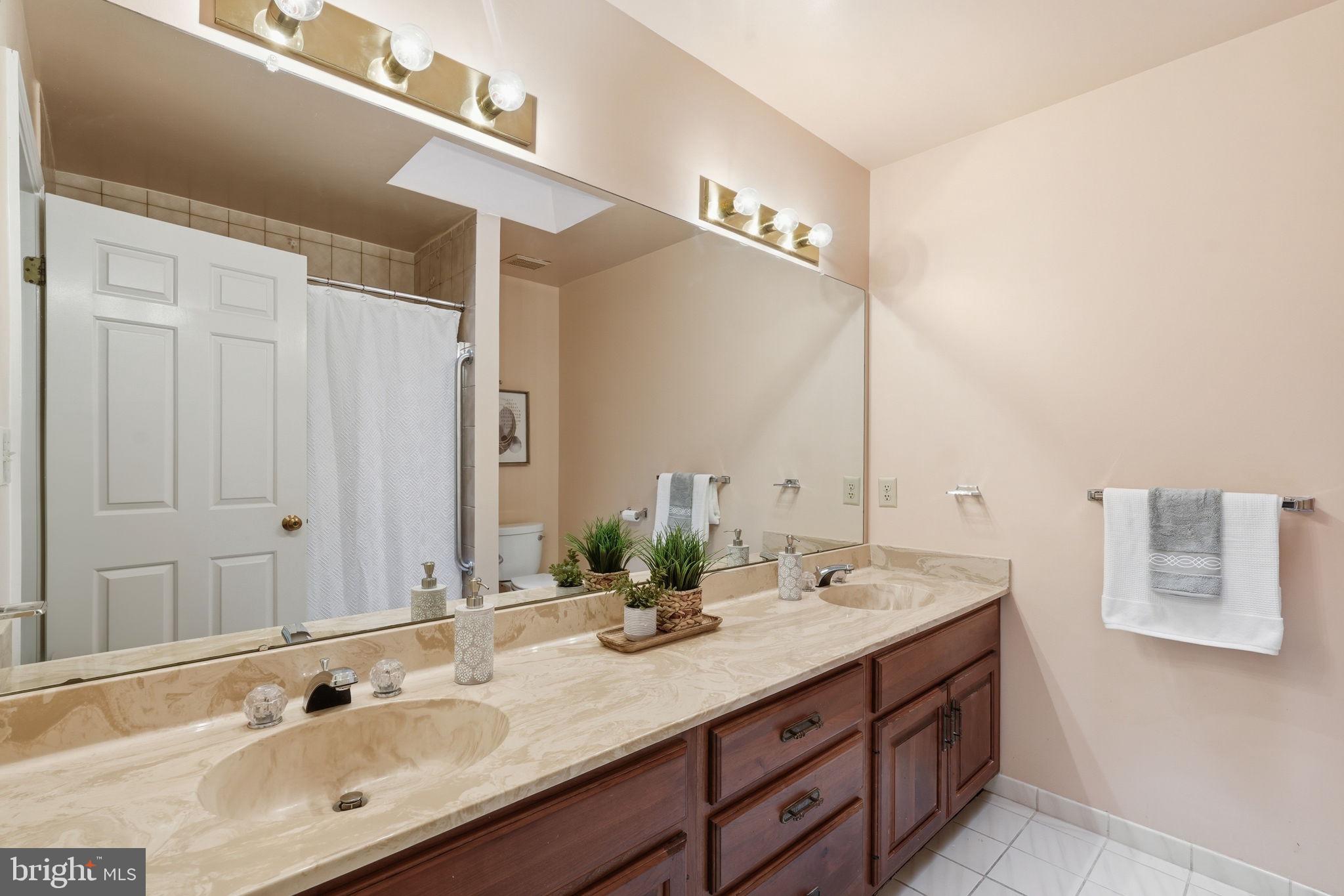 POTOMAC RANCH - Residential