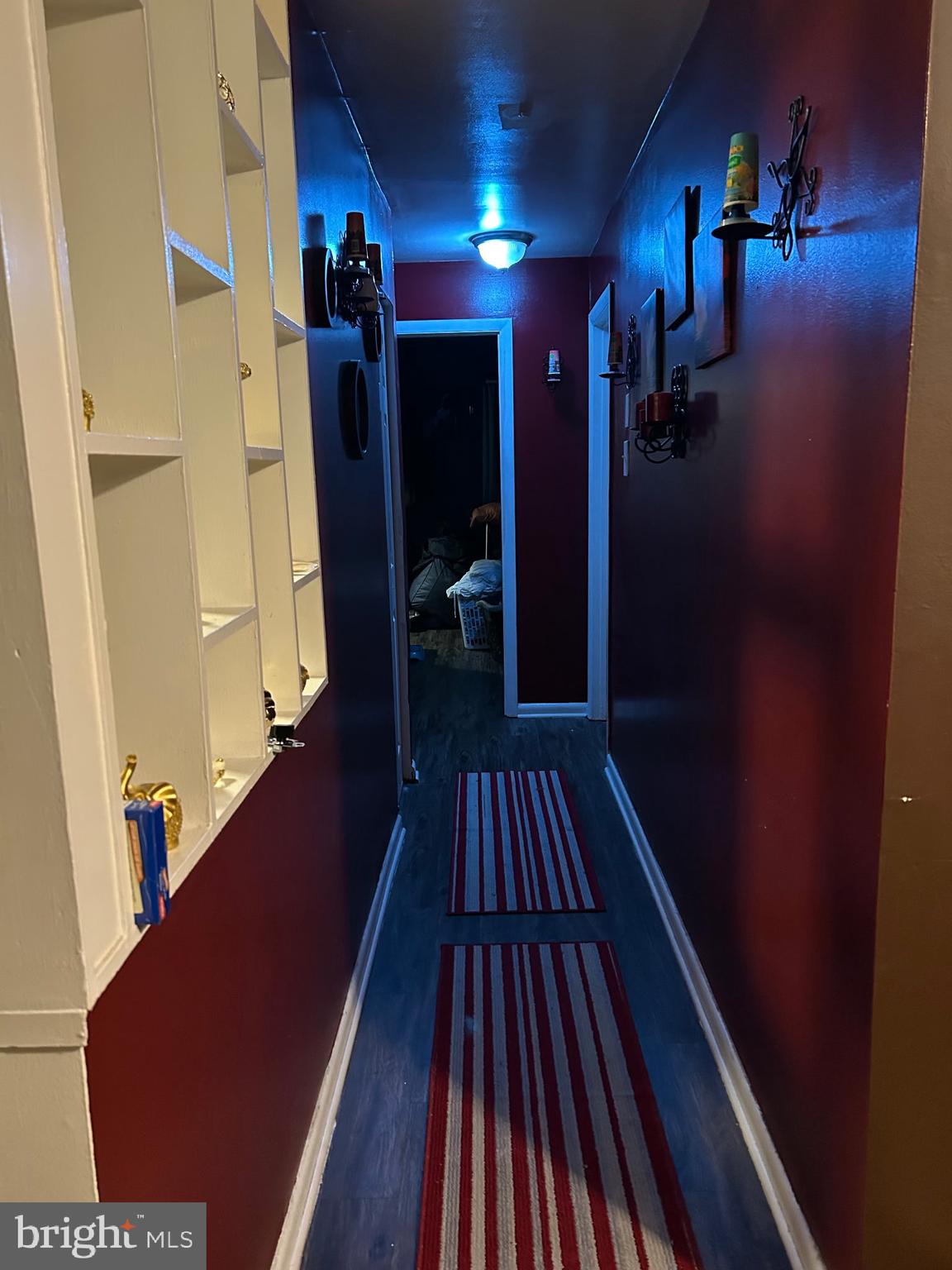 MARLOW-OLSON CONDO - Residential