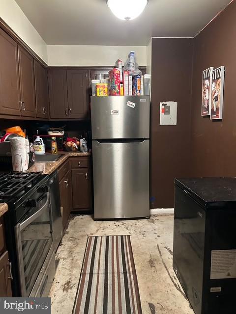 MARLOW-OLSON CONDO - Residential