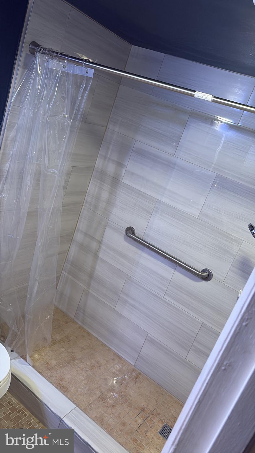 MARLOW-OLSON CONDO - Residential