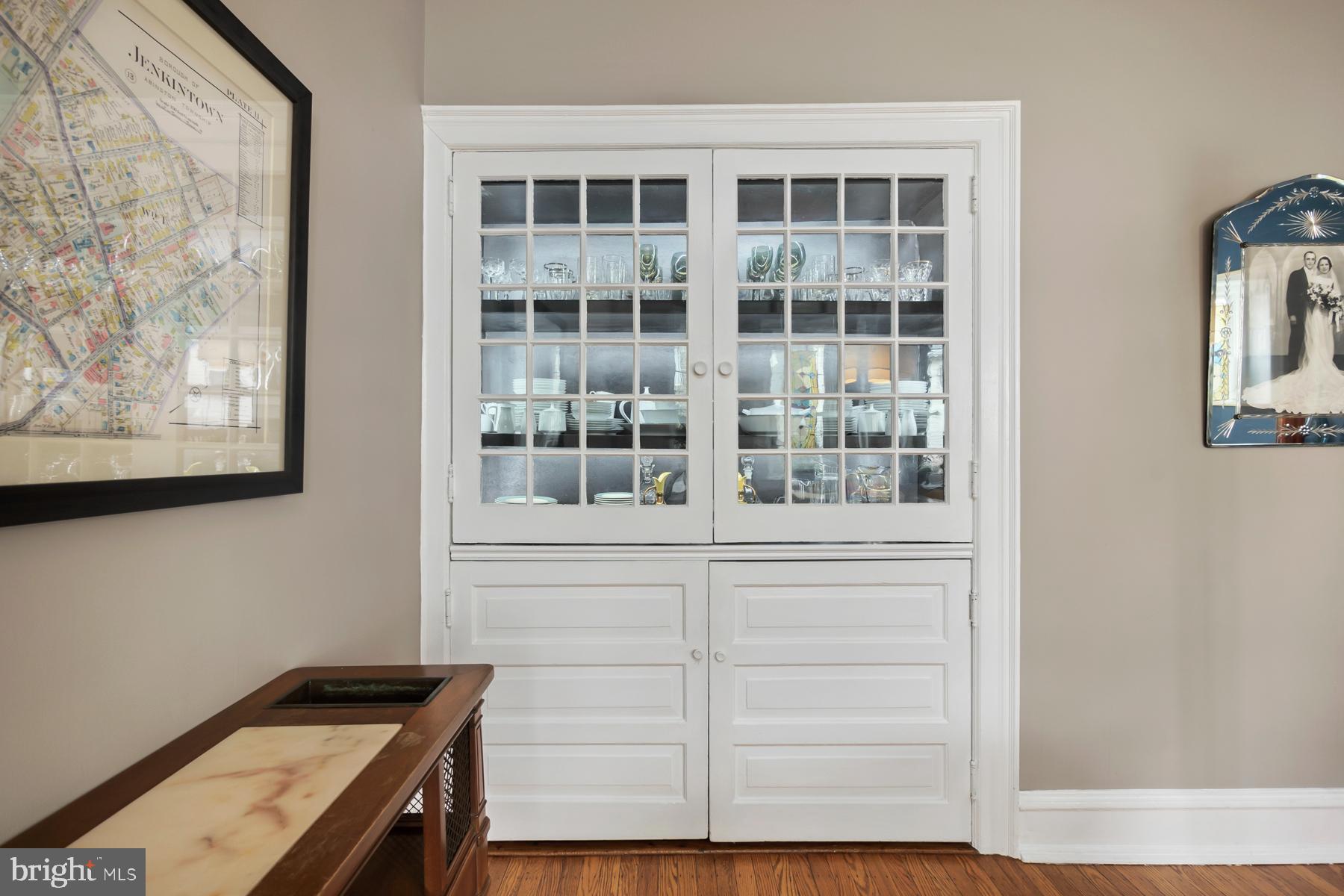 JENKINTOWN - Residential