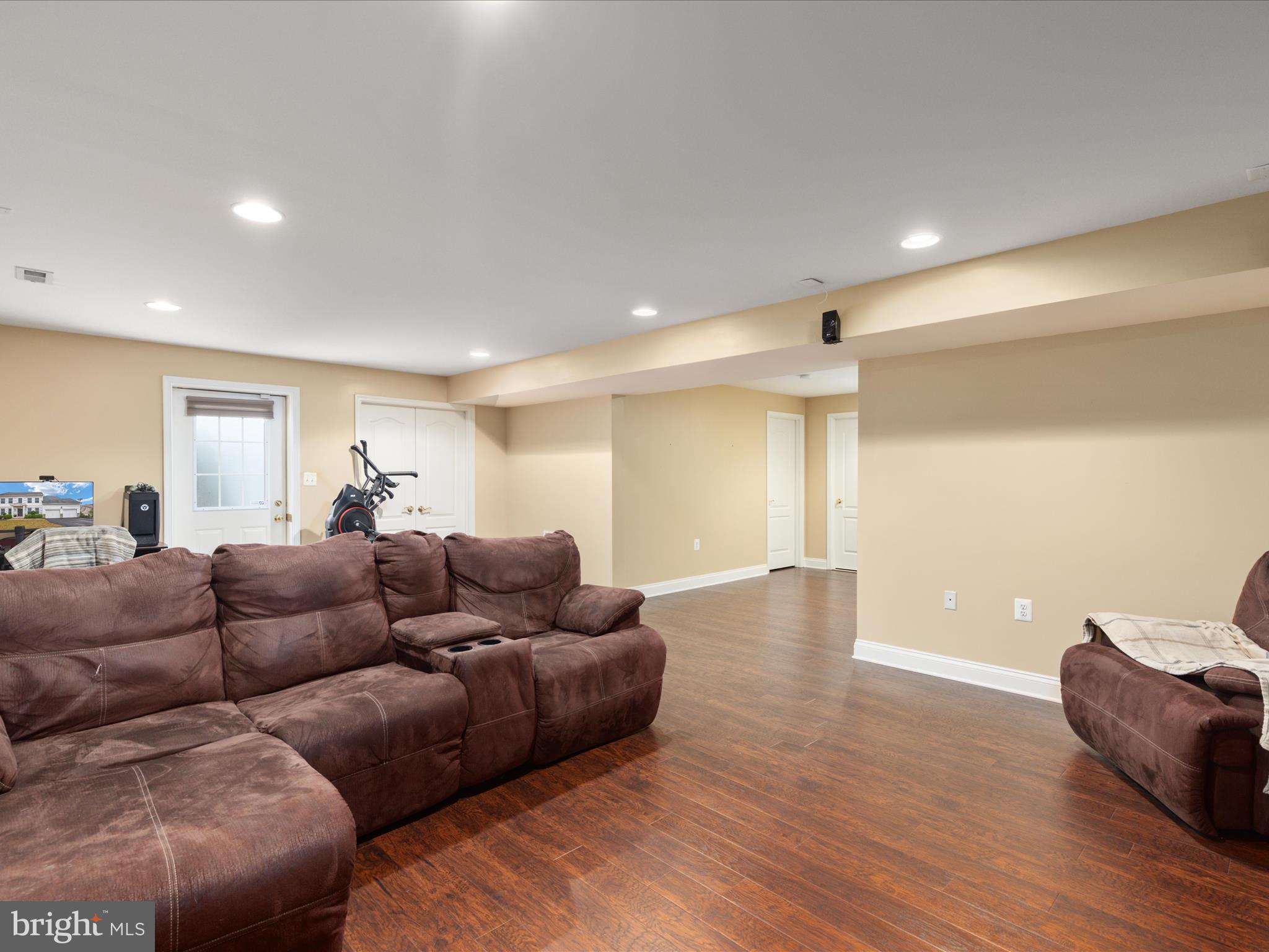 HAMMONDS MILL - Residential