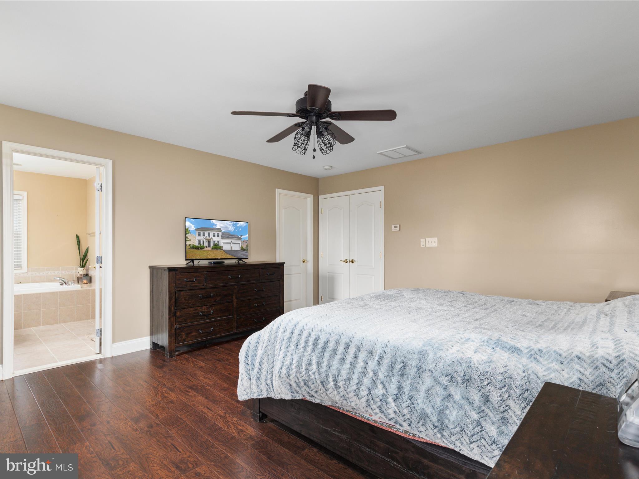 HAMMONDS MILL - Residential