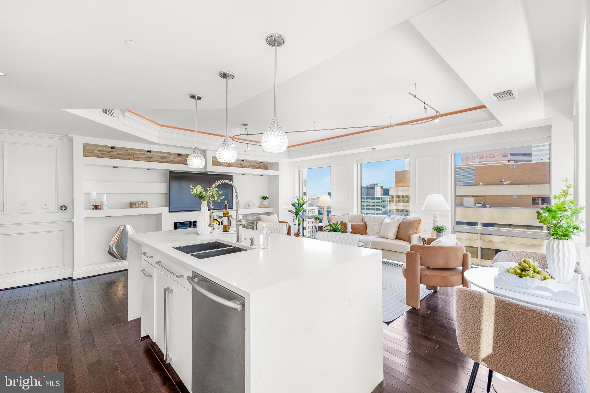 THE WATERVIEW - Residential