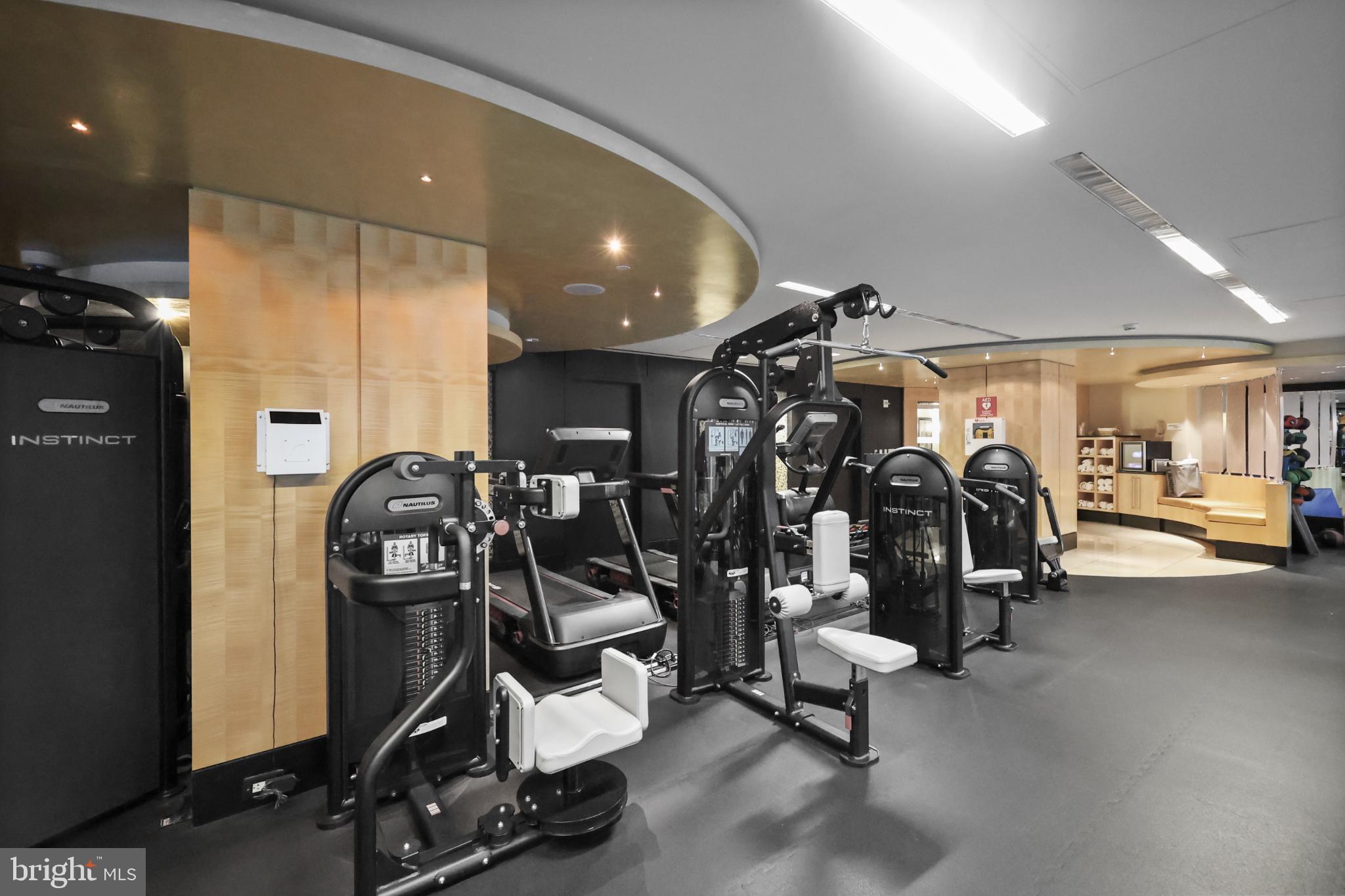 THE WATERVIEW - Residential