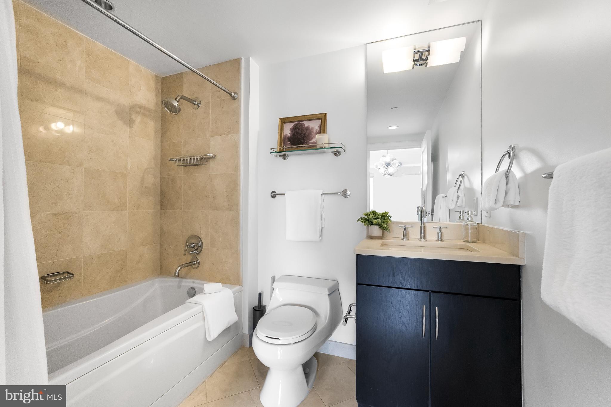 THE WATERVIEW - Residential