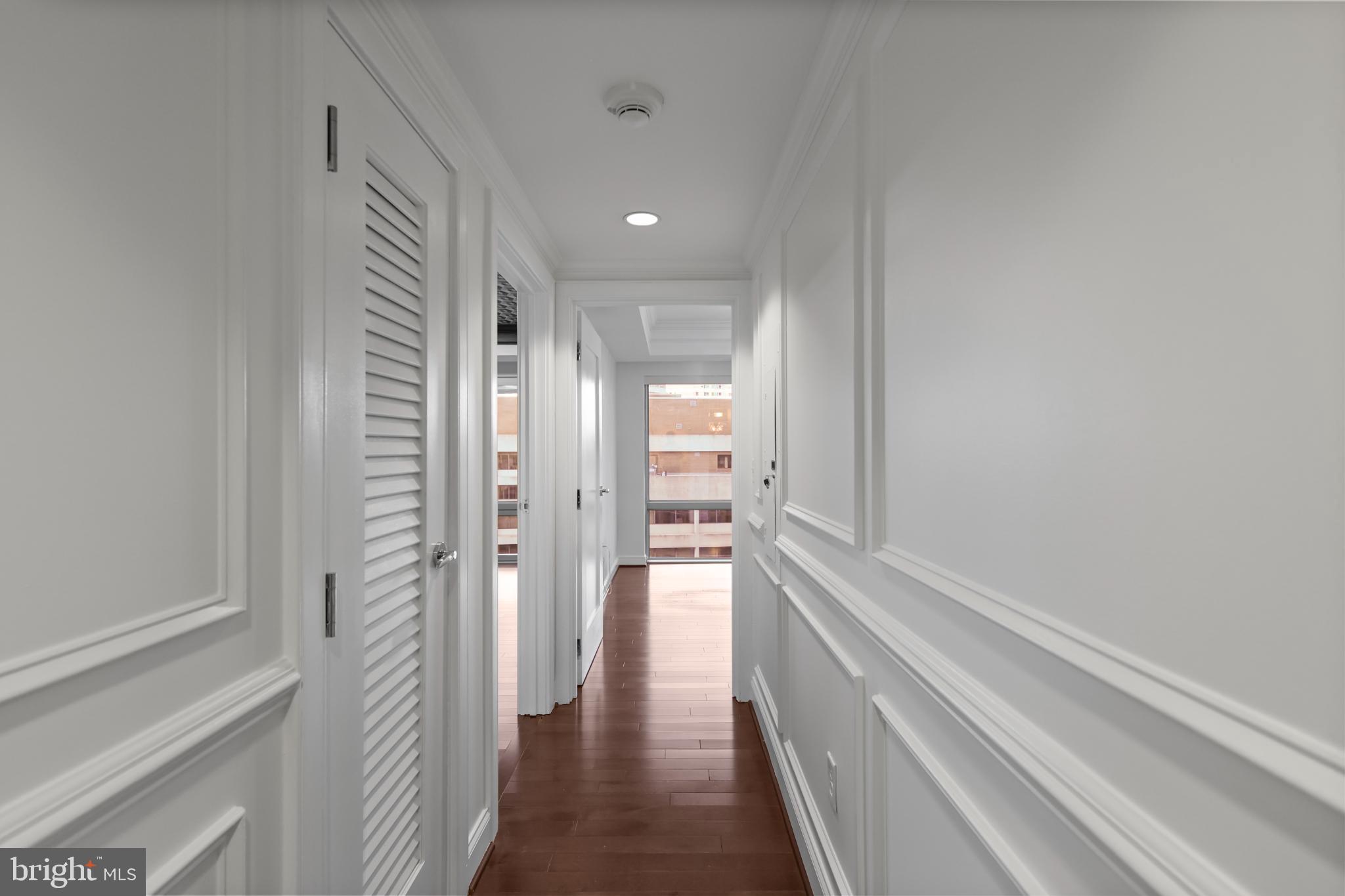 THE WATERVIEW - Residential