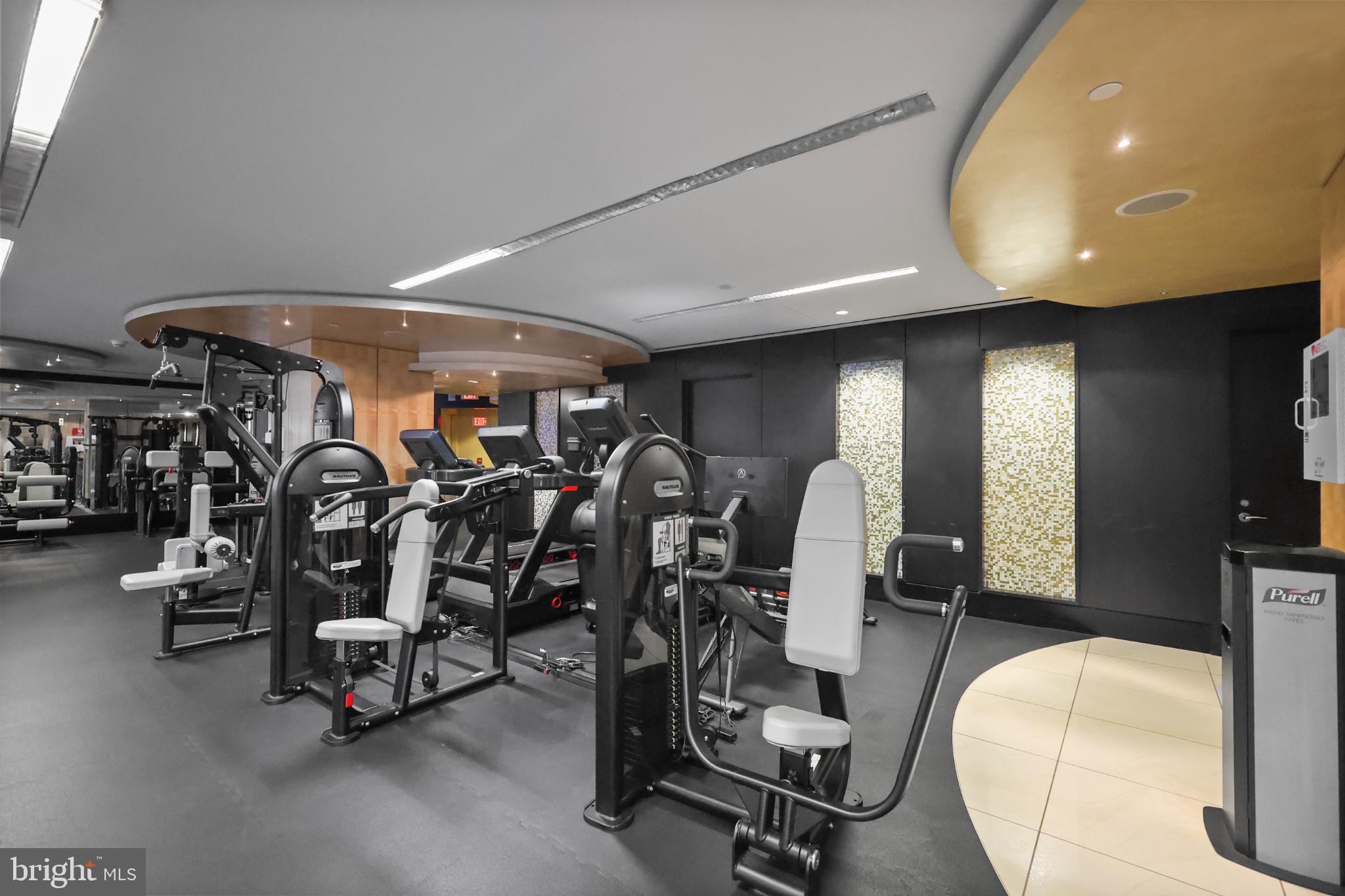 THE WATERVIEW - Residential