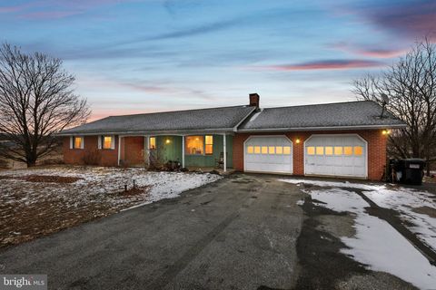 13 ALLENDALE ROAD SHOEMAKERSVILLE PA 19555