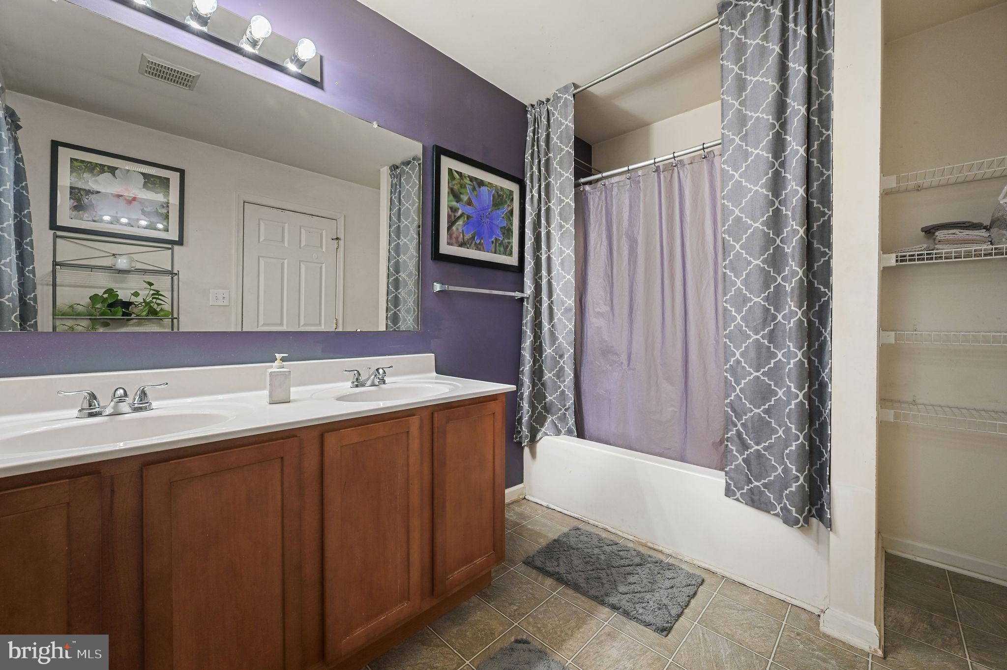 SUNNYSIDE VILLAGE - Residential