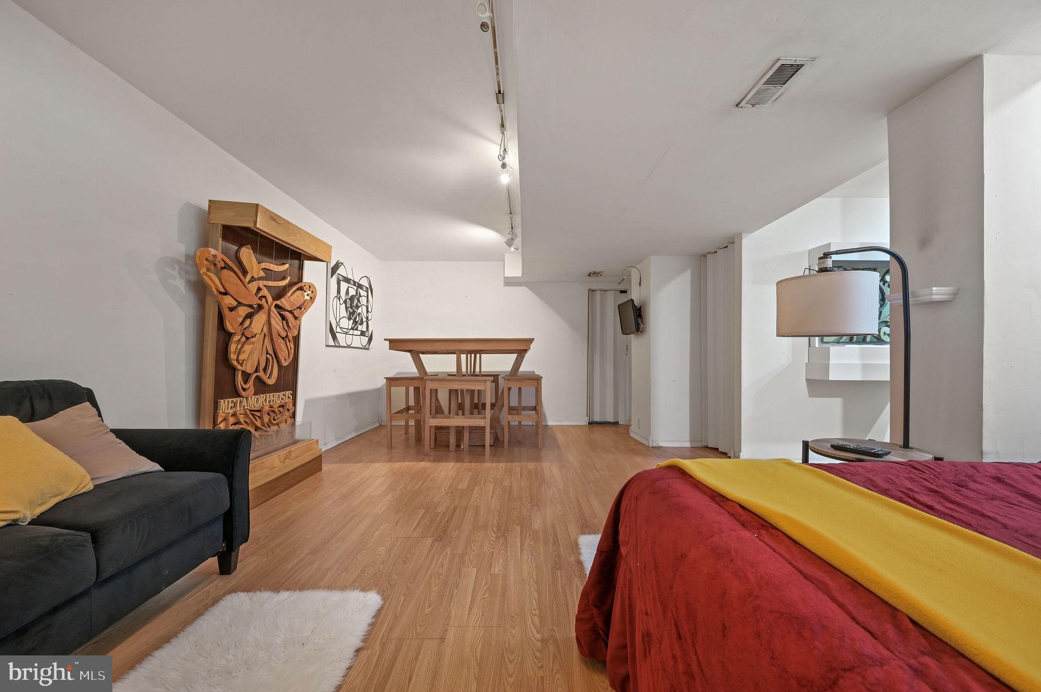 SUNNYSIDE VILLAGE - Residential