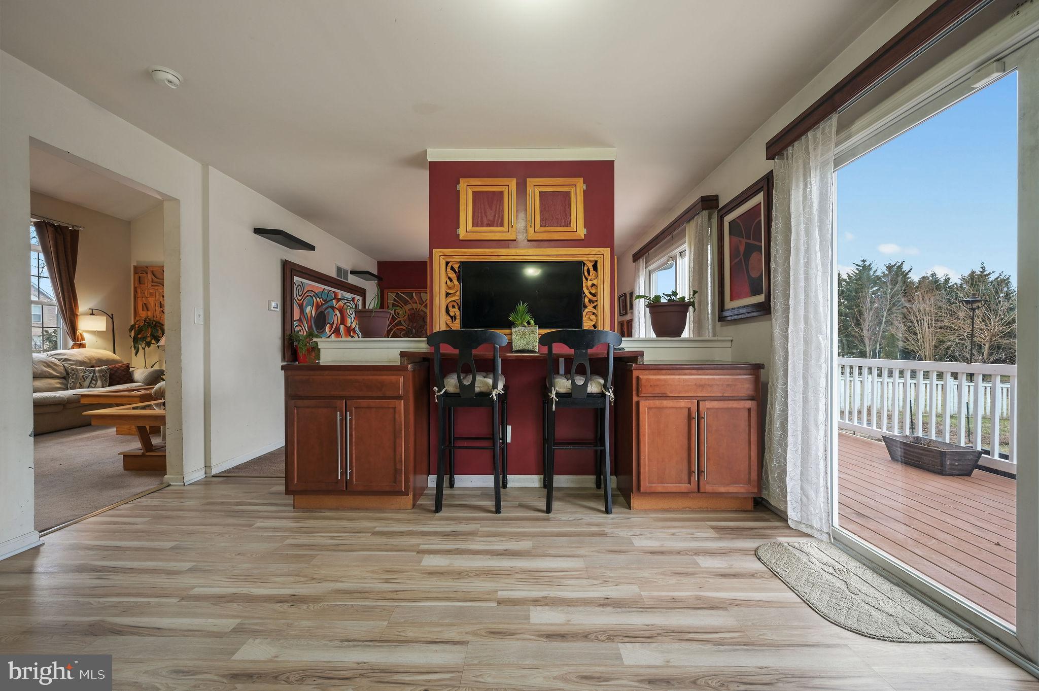 SUNNYSIDE VILLAGE - Residential