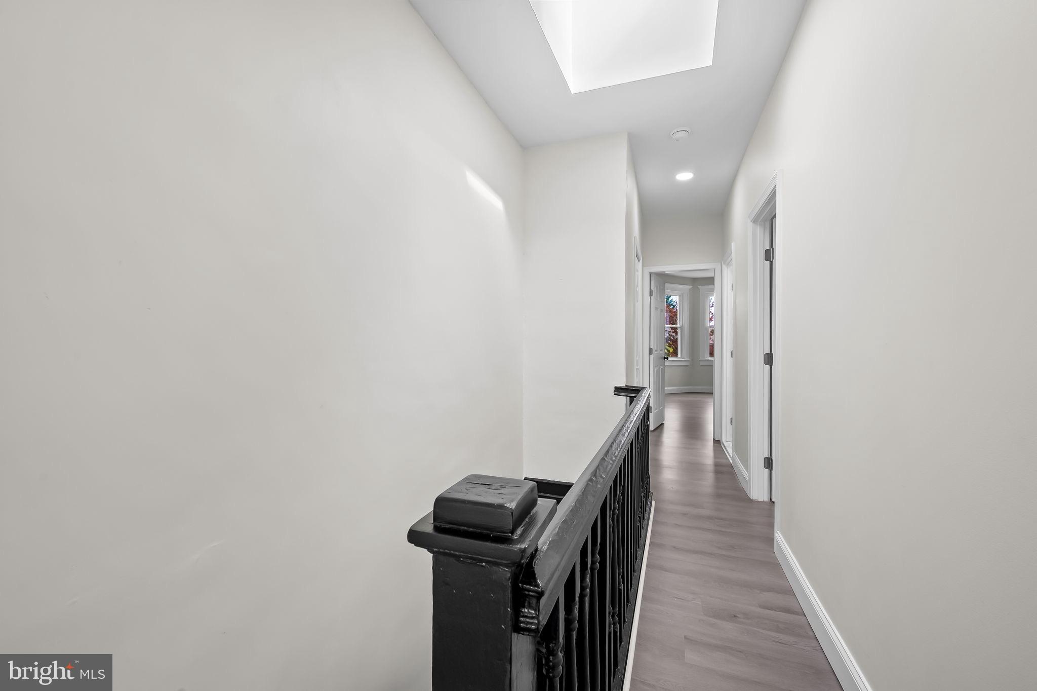 PARK CIRCLE - Residential
