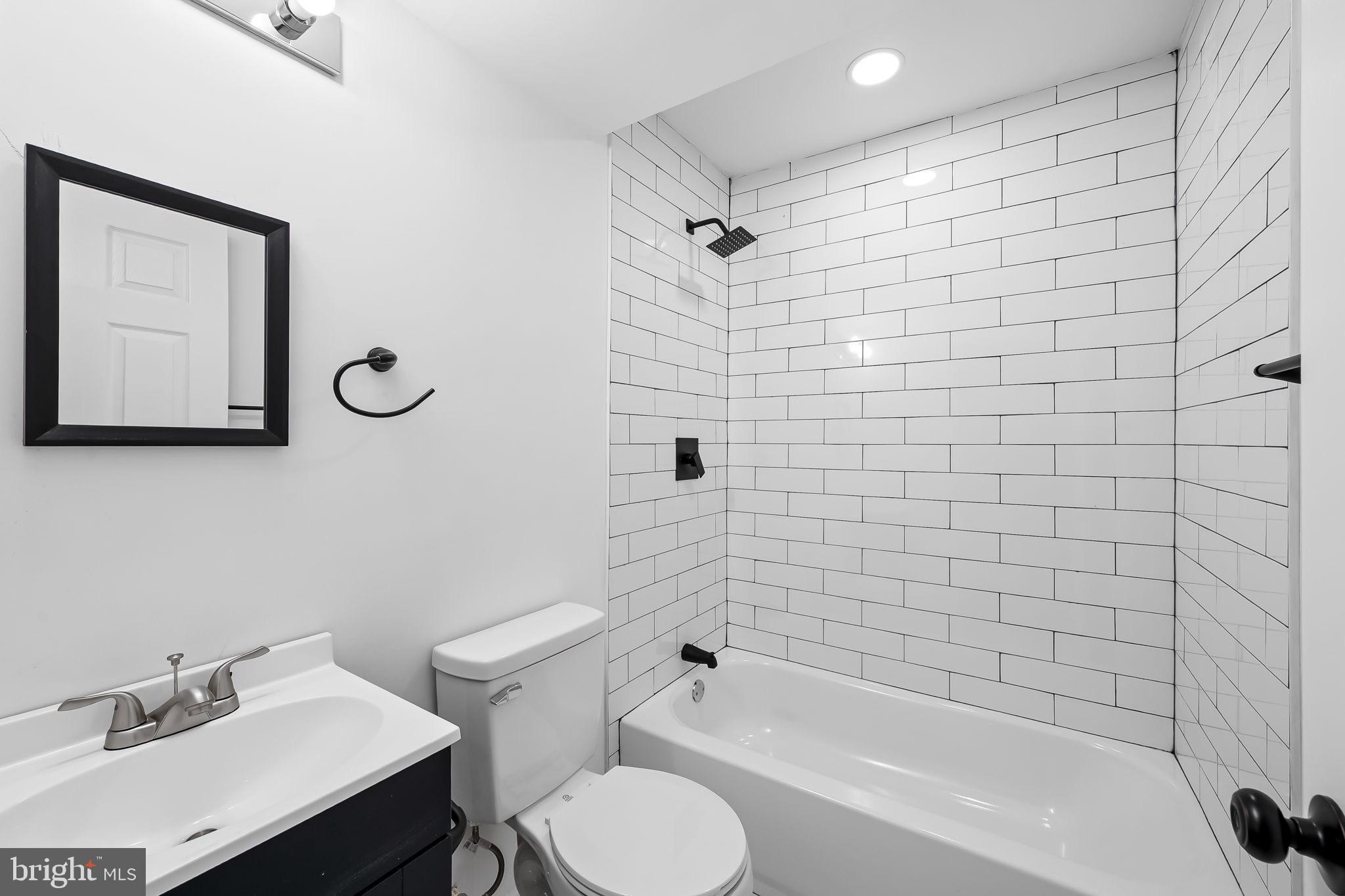 PARK CIRCLE - Residential