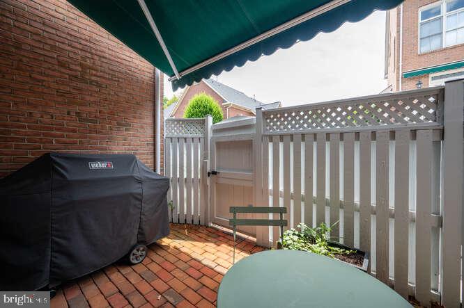 OLD TOWN VILLAGE - Residential