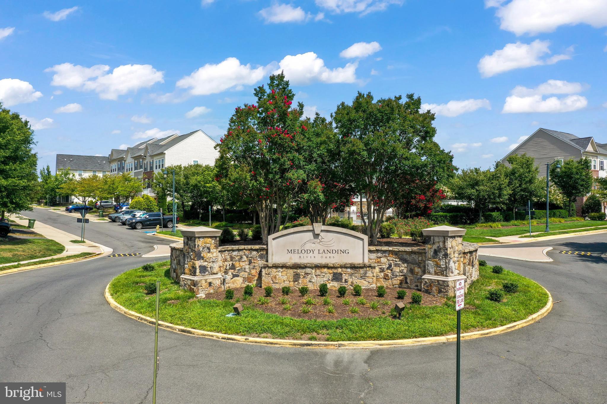 RIVER OAKS - Residential