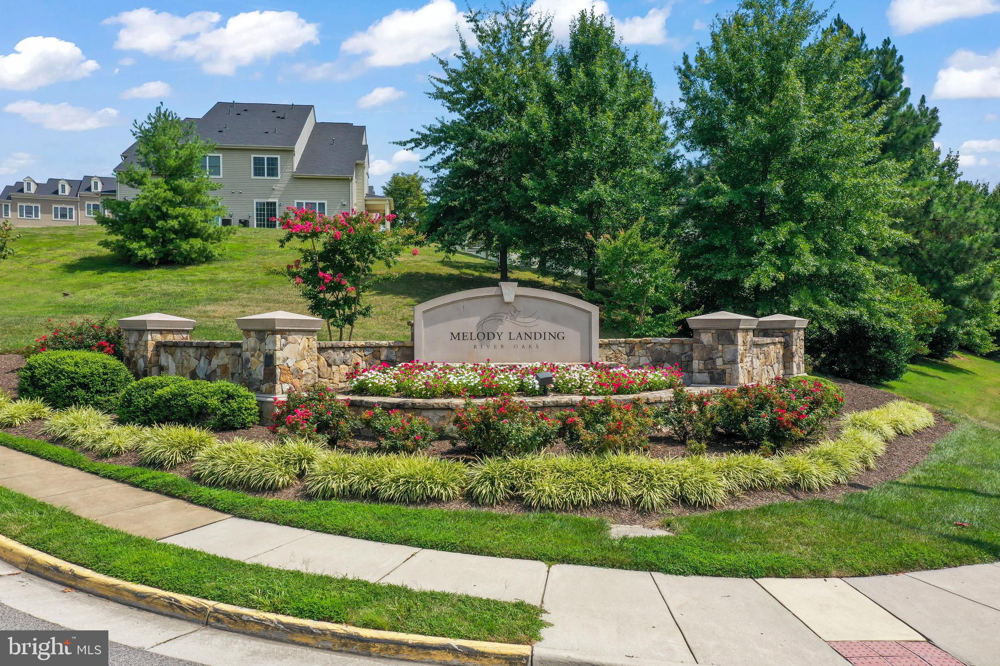 RIVER OAKS - Residential