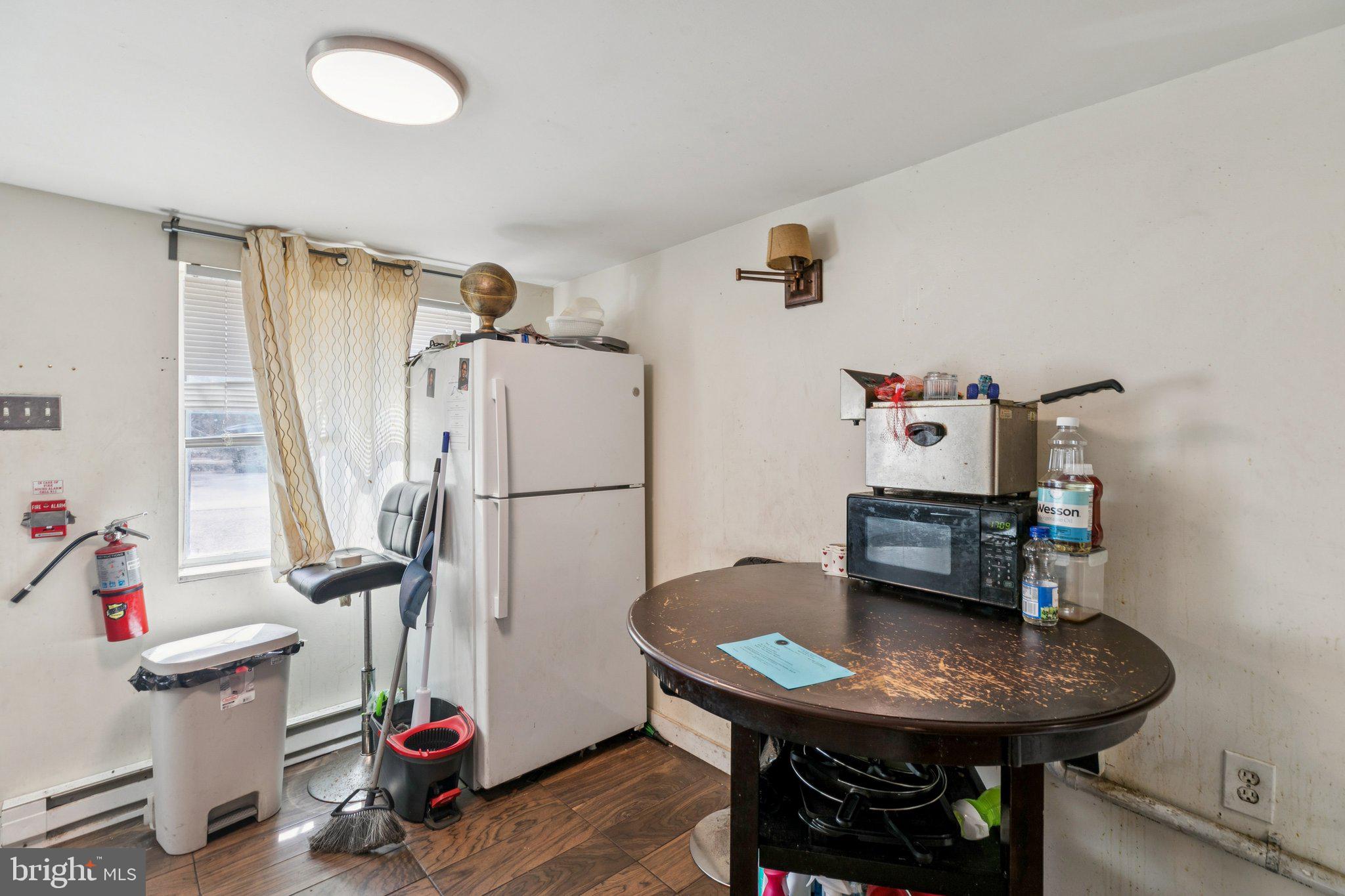 FERN ROCK - Residential Income