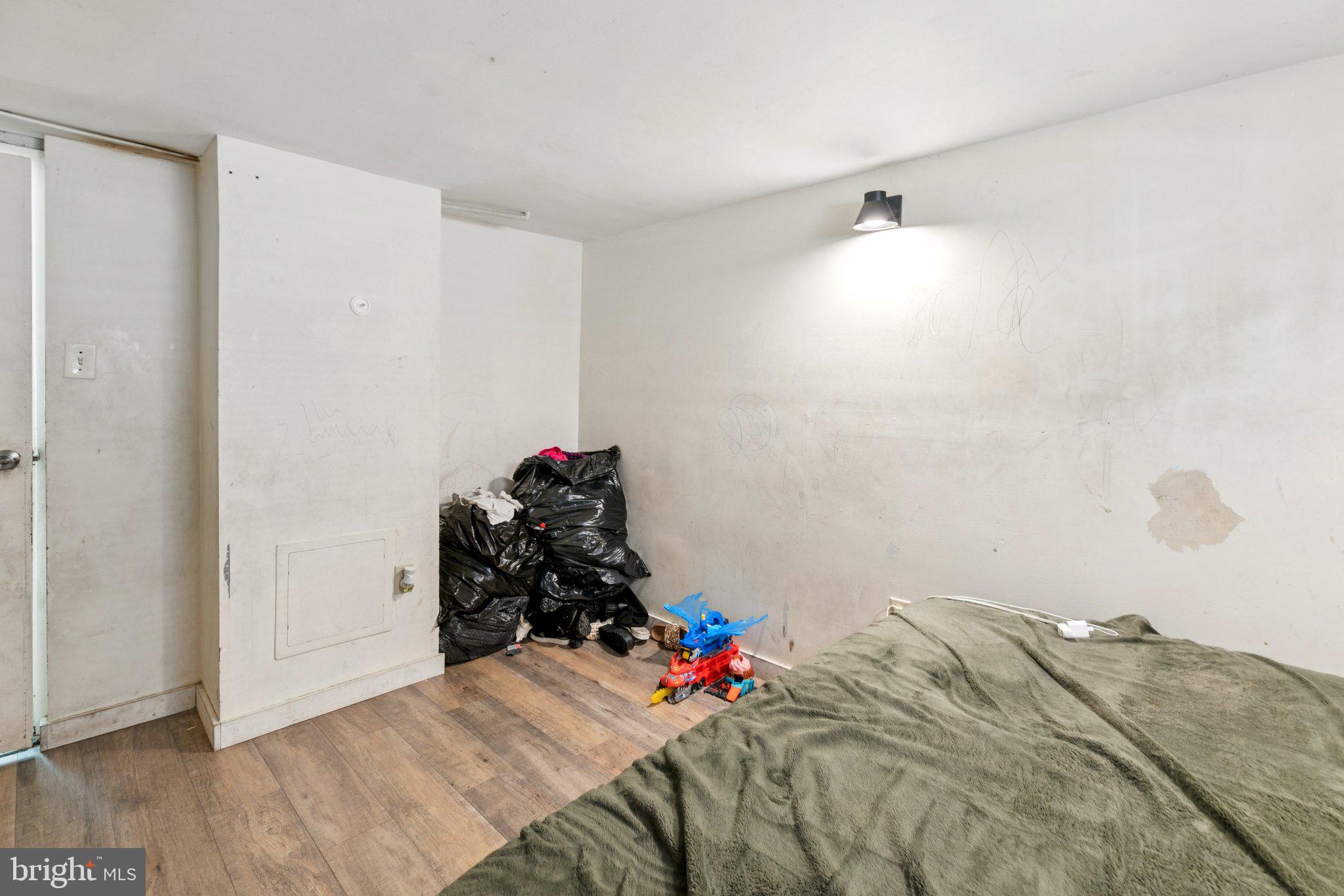 FERN ROCK - Residential Income