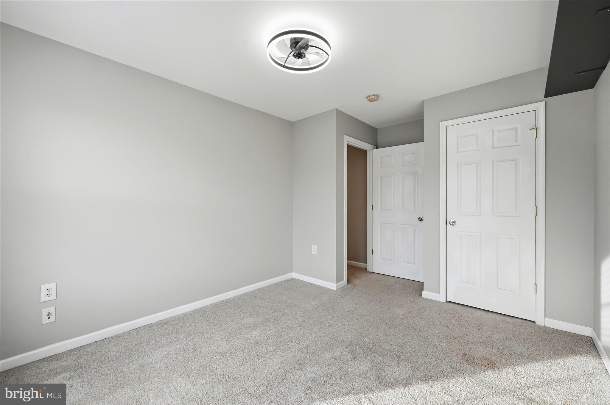 LOCUST HILL - Residential