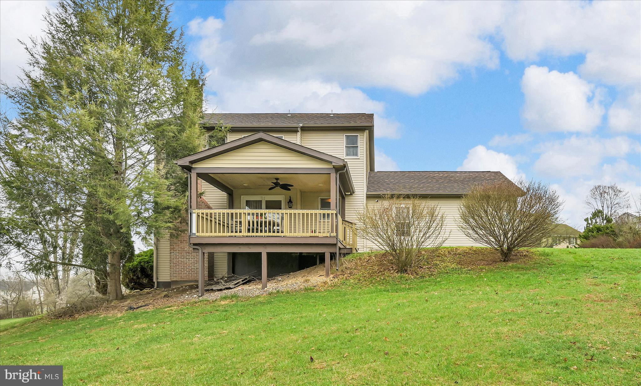 RIDGEVIEW - Residential