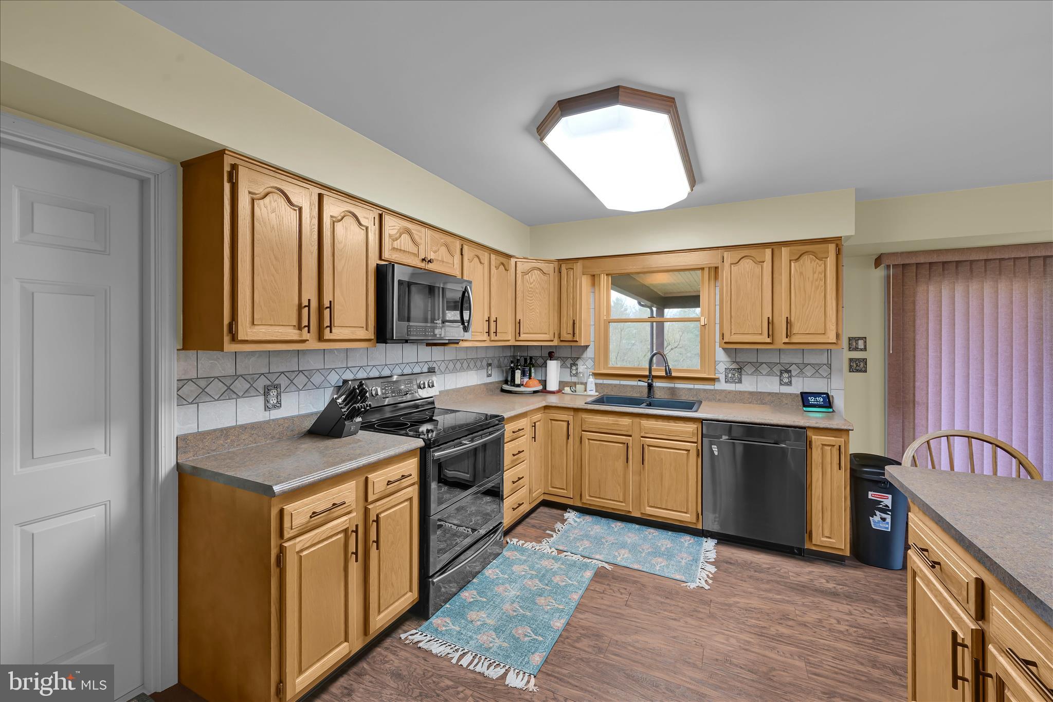 RIDGEVIEW - Residential