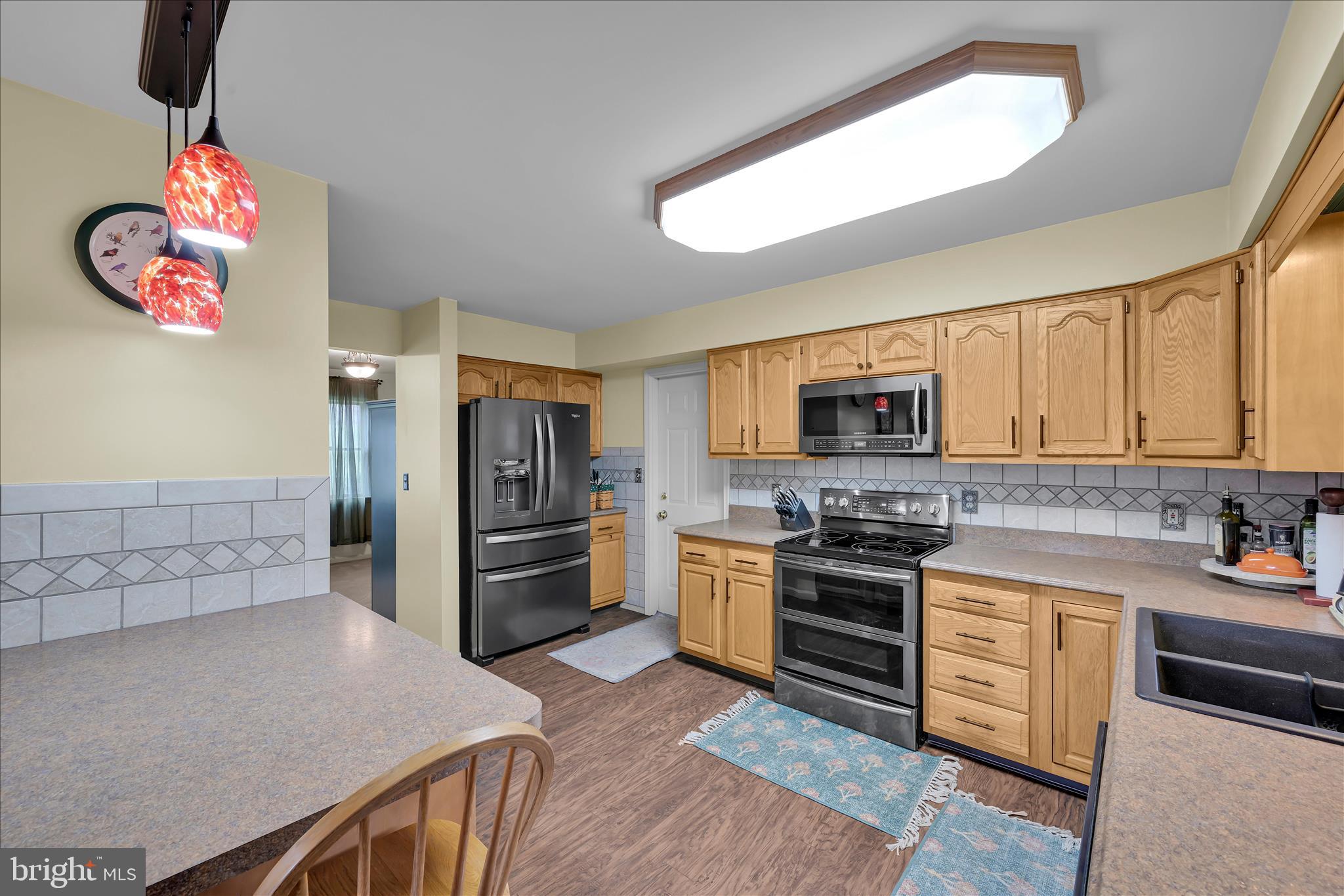 RIDGEVIEW - Residential