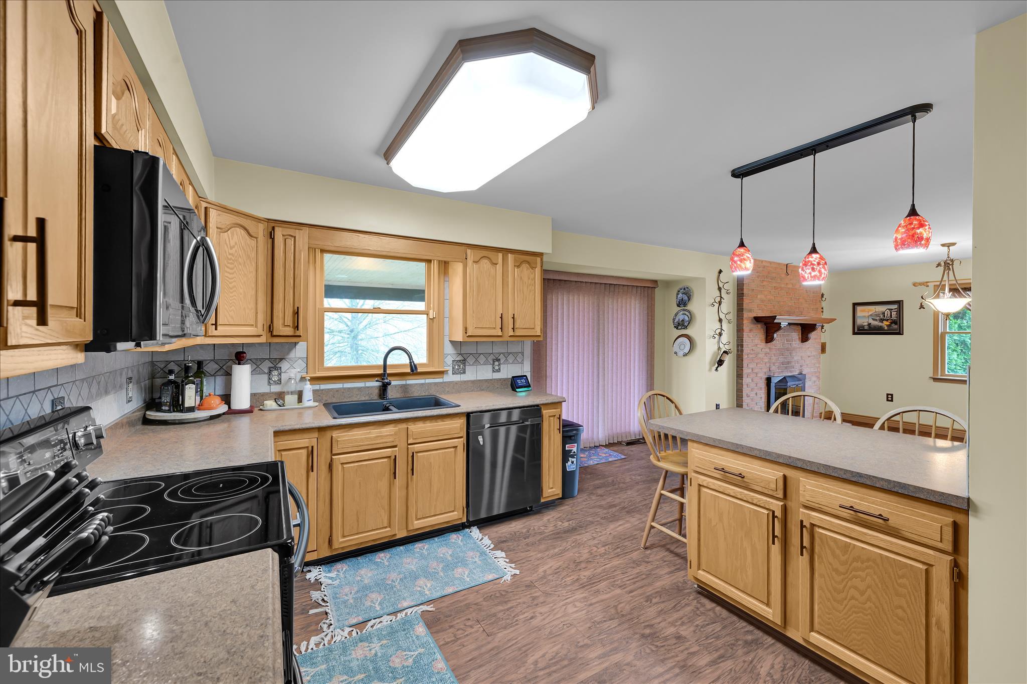 RIDGEVIEW - Residential