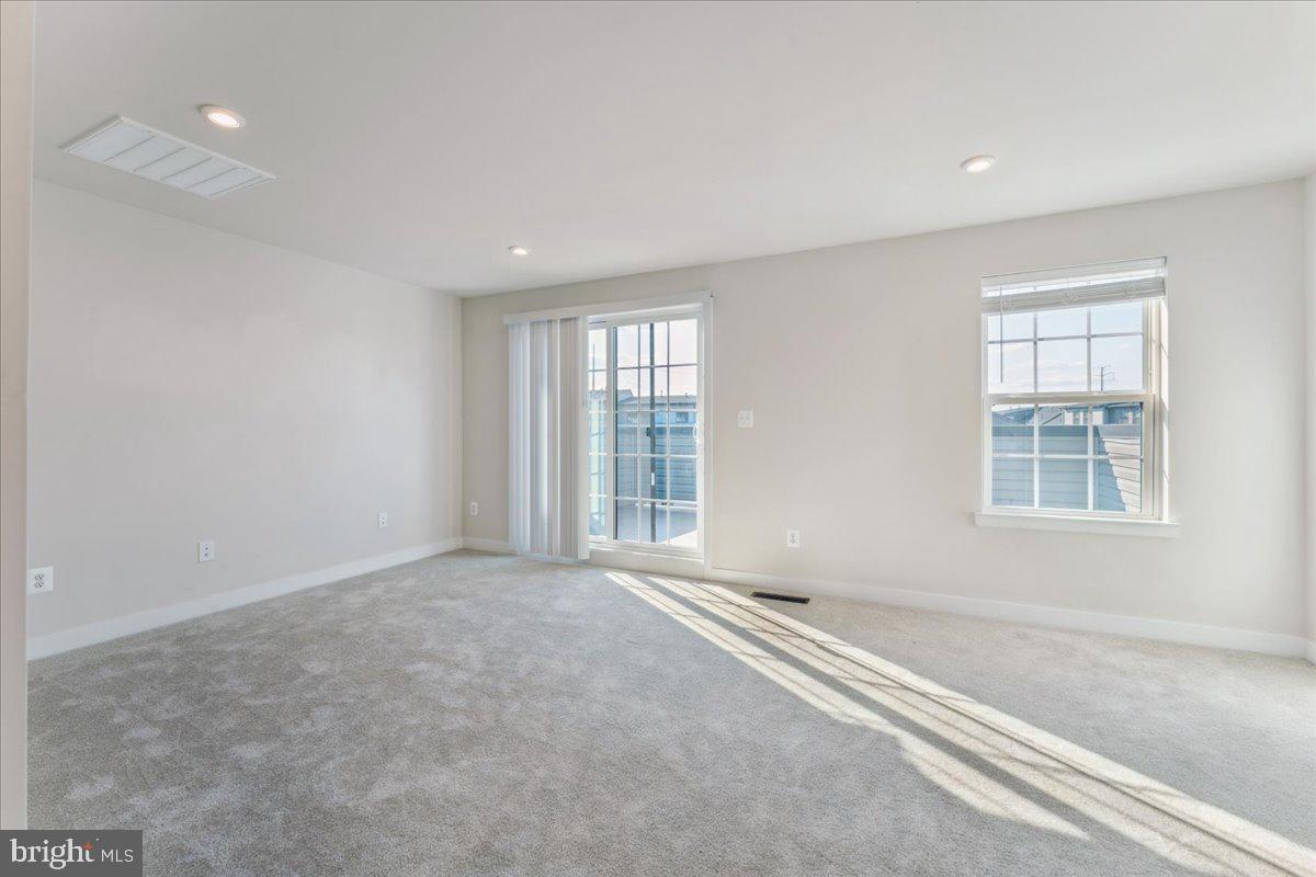 FOSTER'S GLEN - Residential