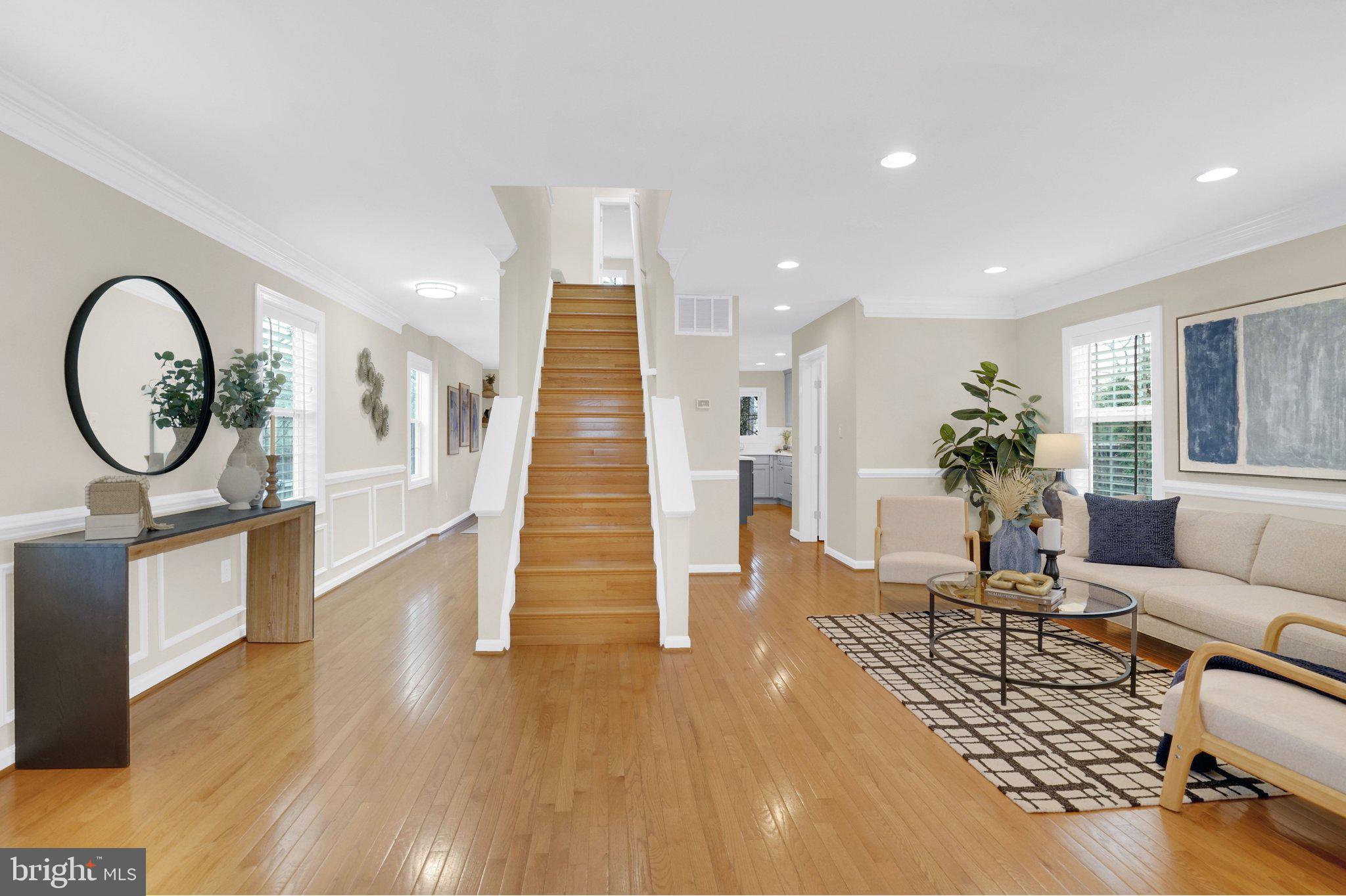 SOUTHGATE - Residential