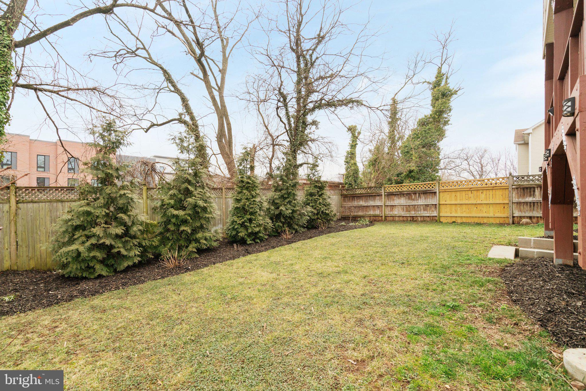 SOUTHGATE - Residential