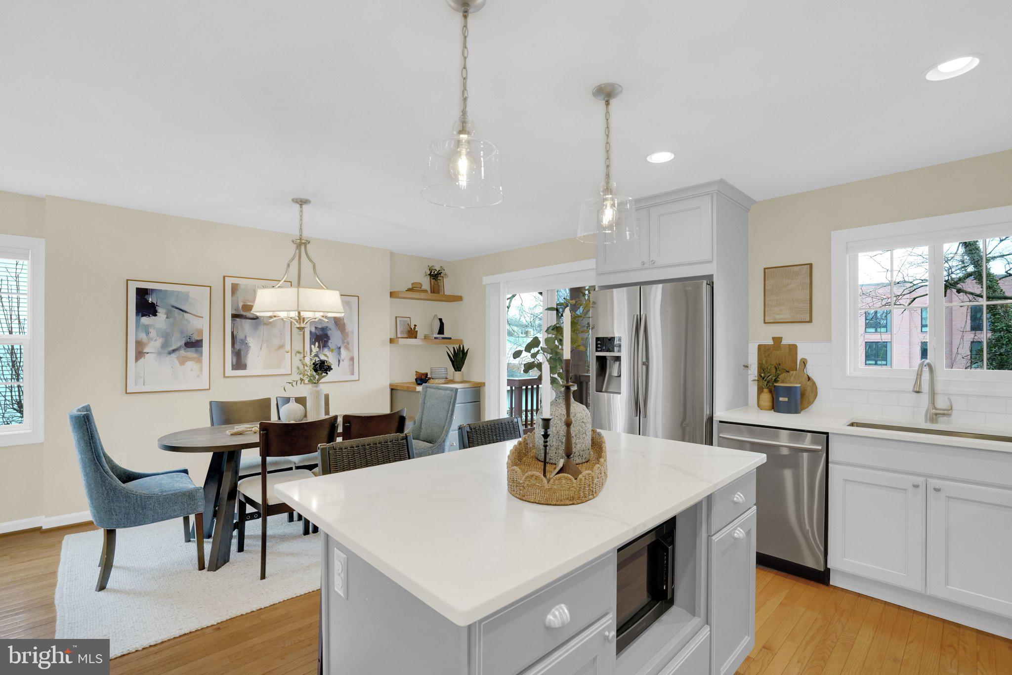 SOUTHGATE - Residential