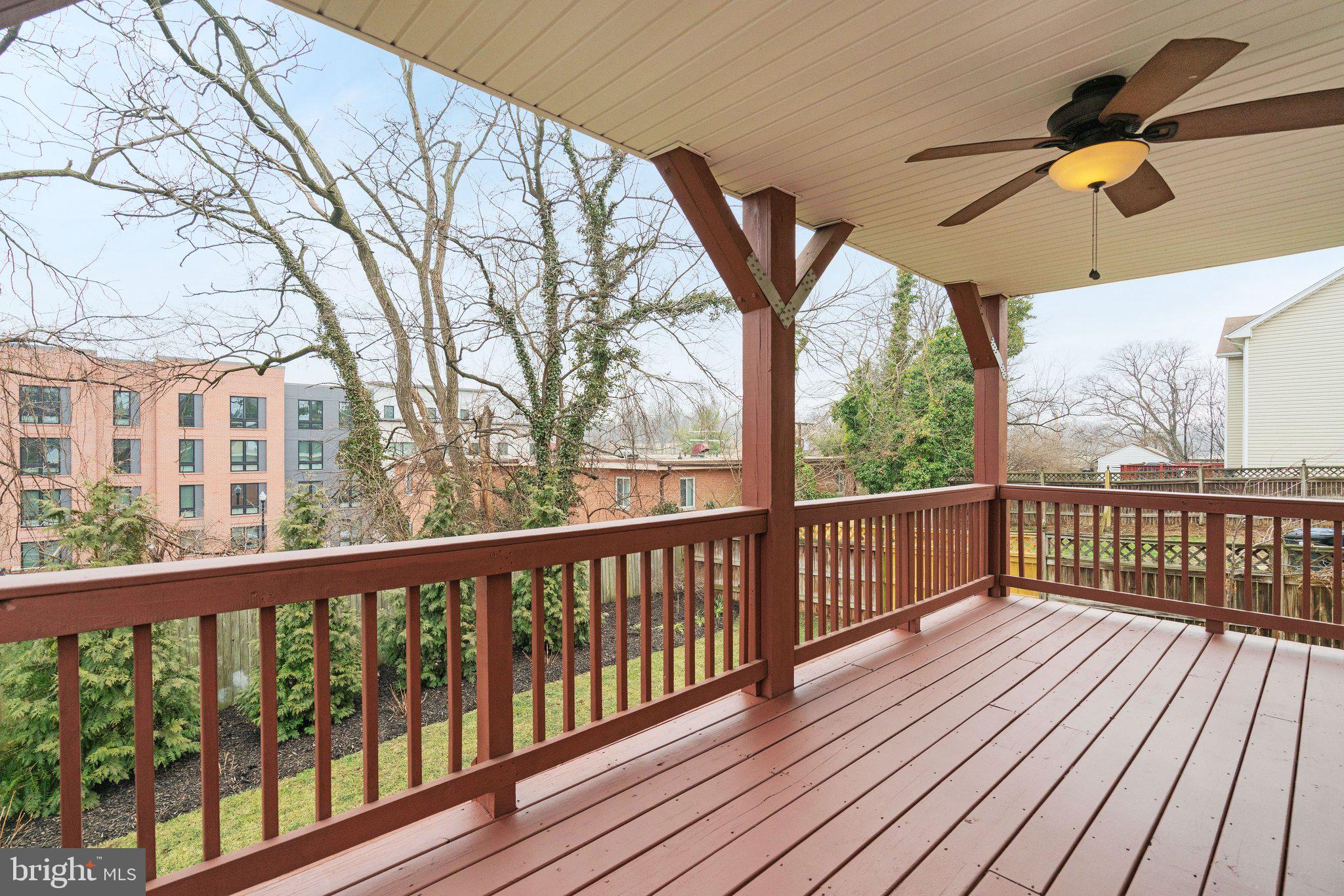 SOUTHGATE - Residential