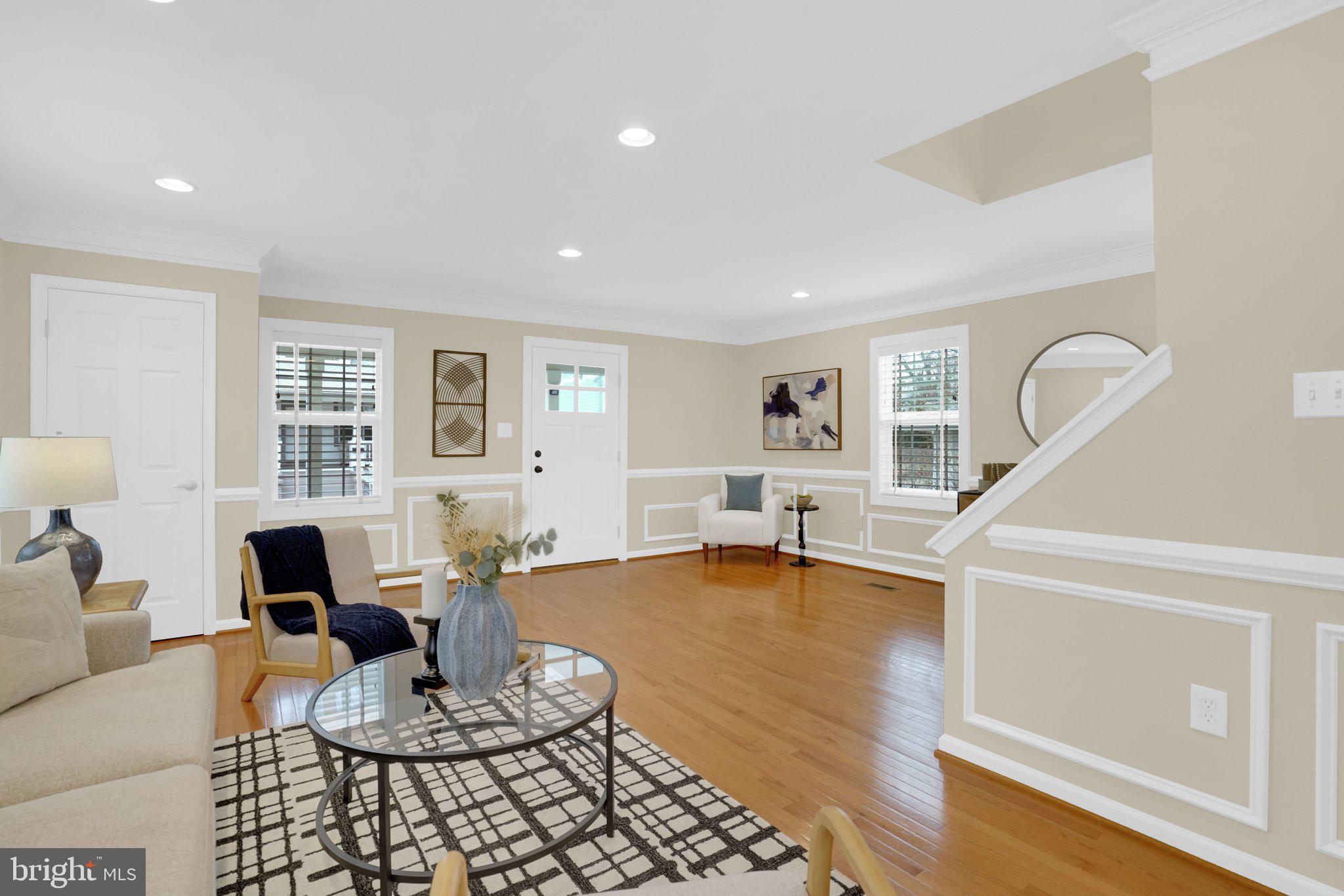 SOUTHGATE - Residential