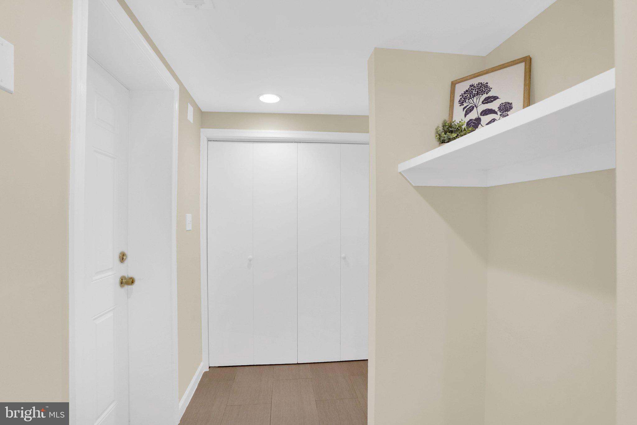 SOUTHGATE - Residential