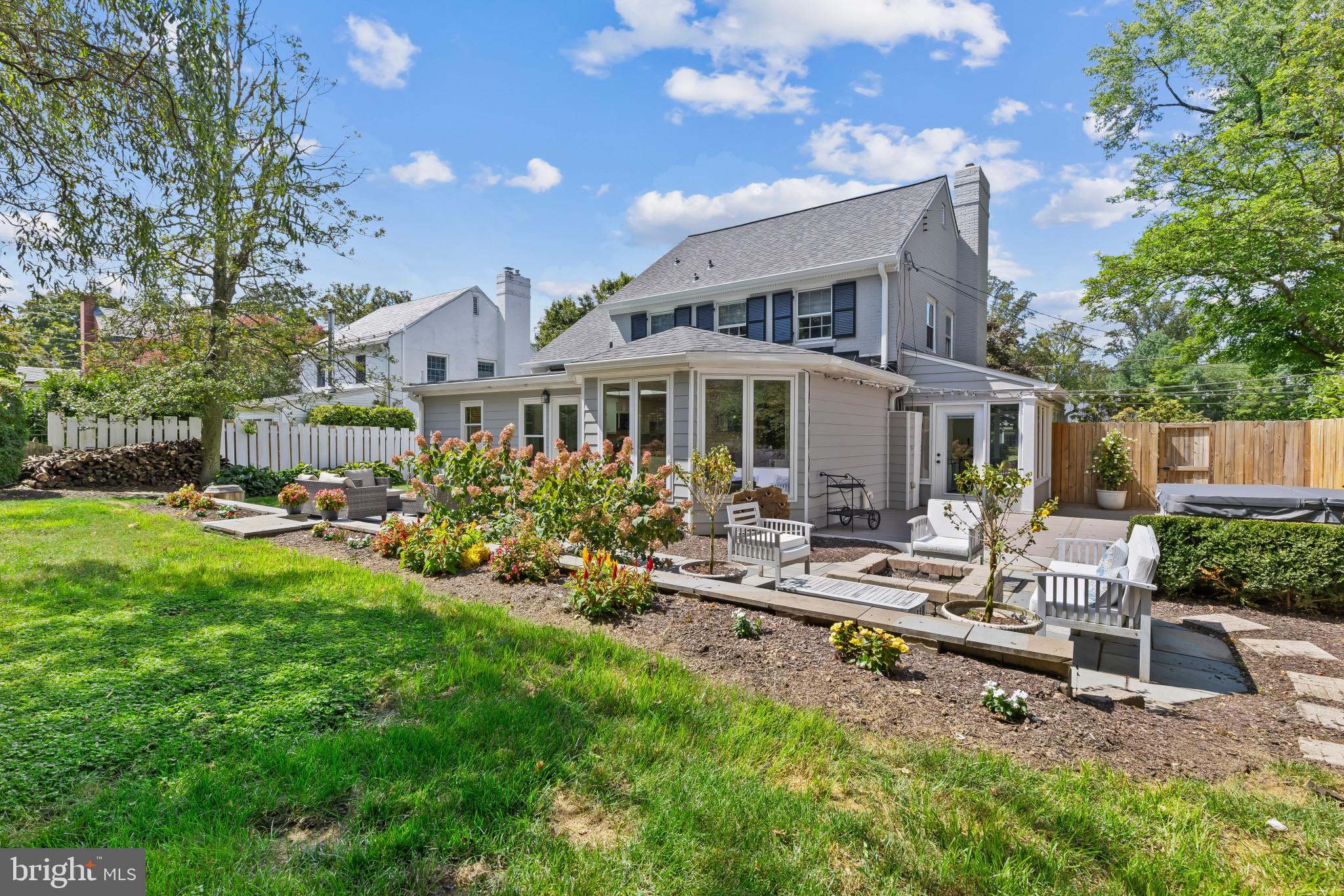 WEST TOWSON - Residential