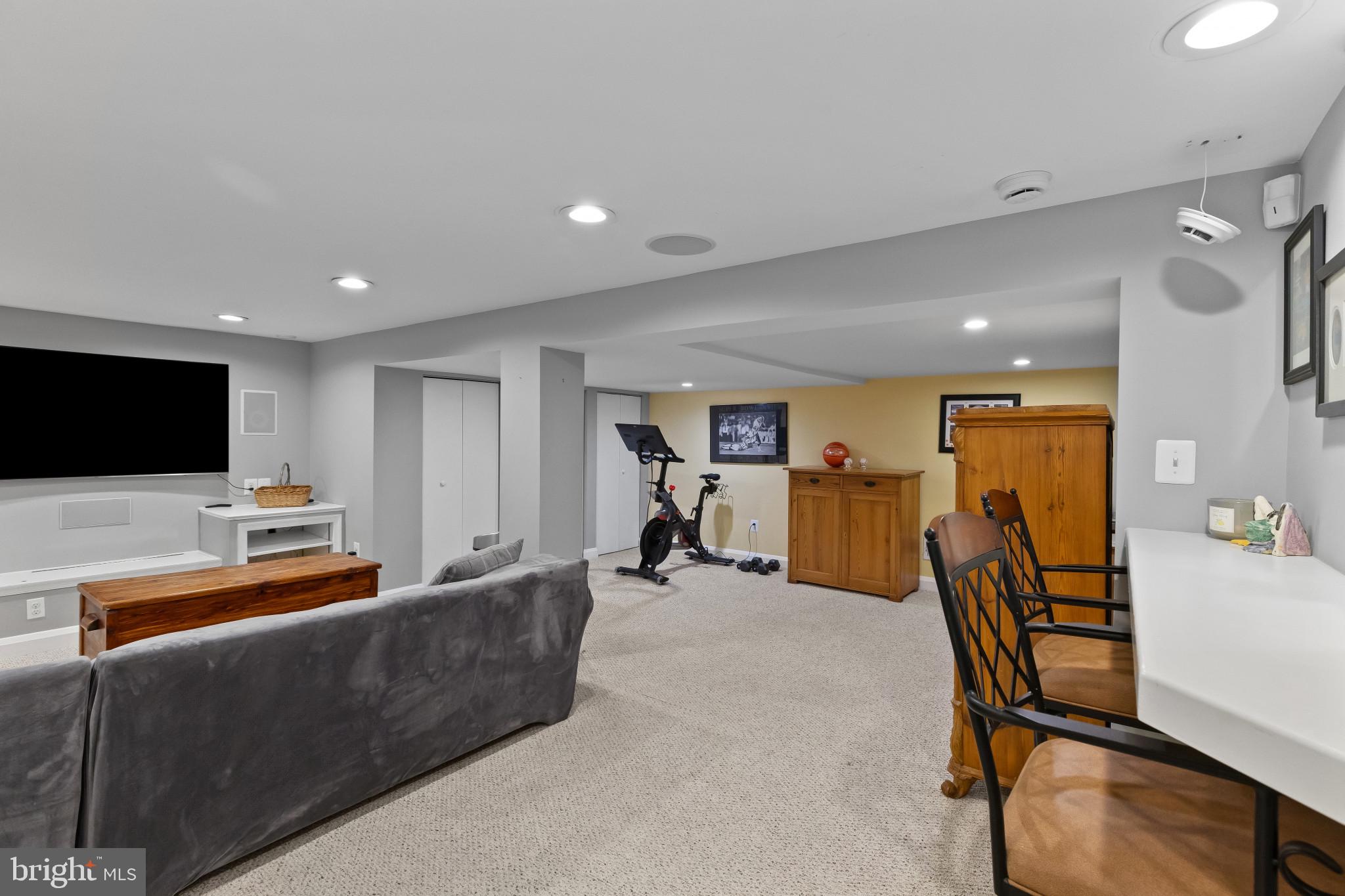 WEST TOWSON - Residential