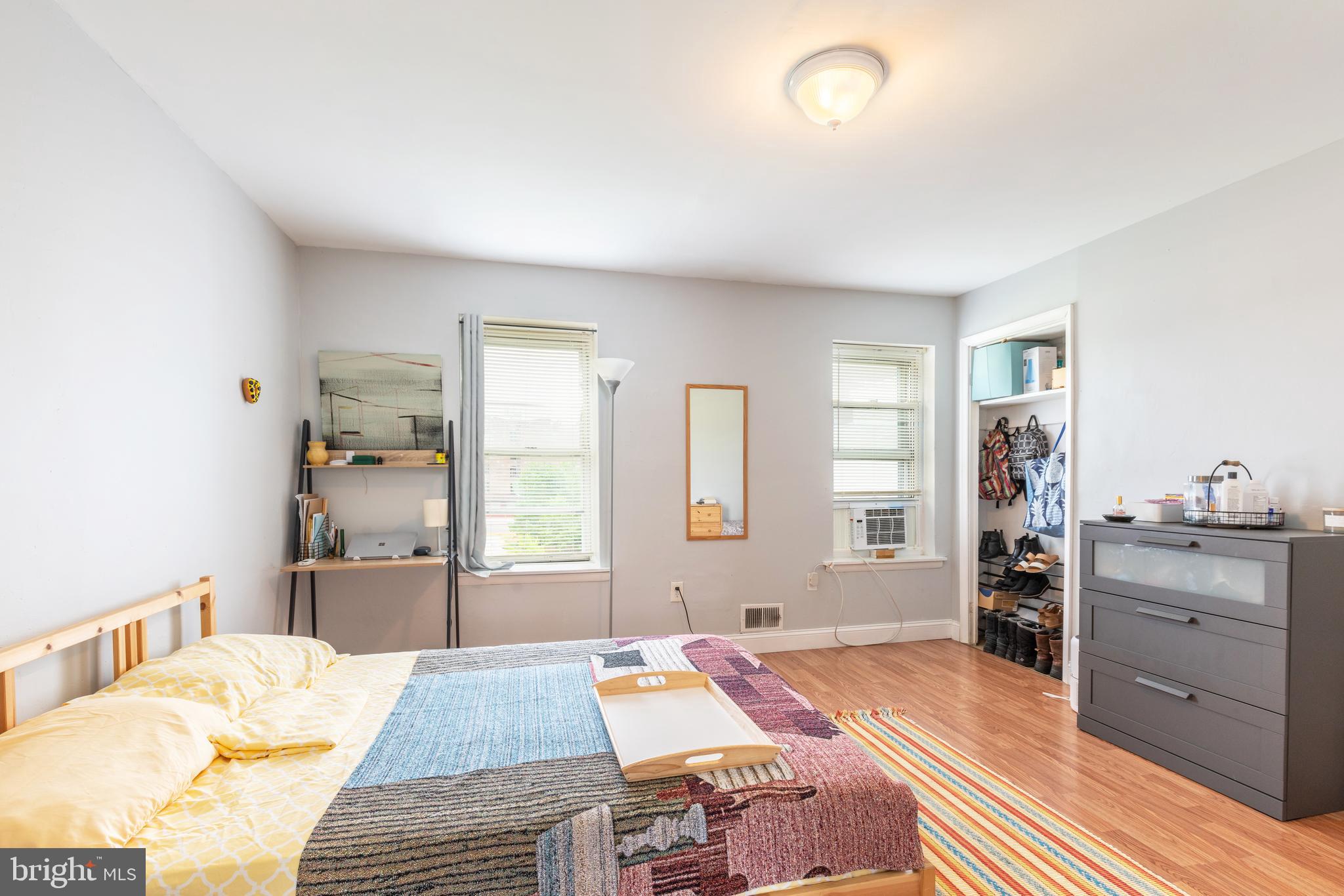 OLDE KENSINGTON - Residential