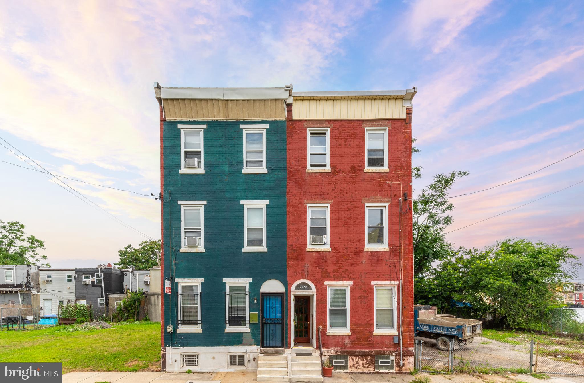 OLDE KENSINGTON - Residential