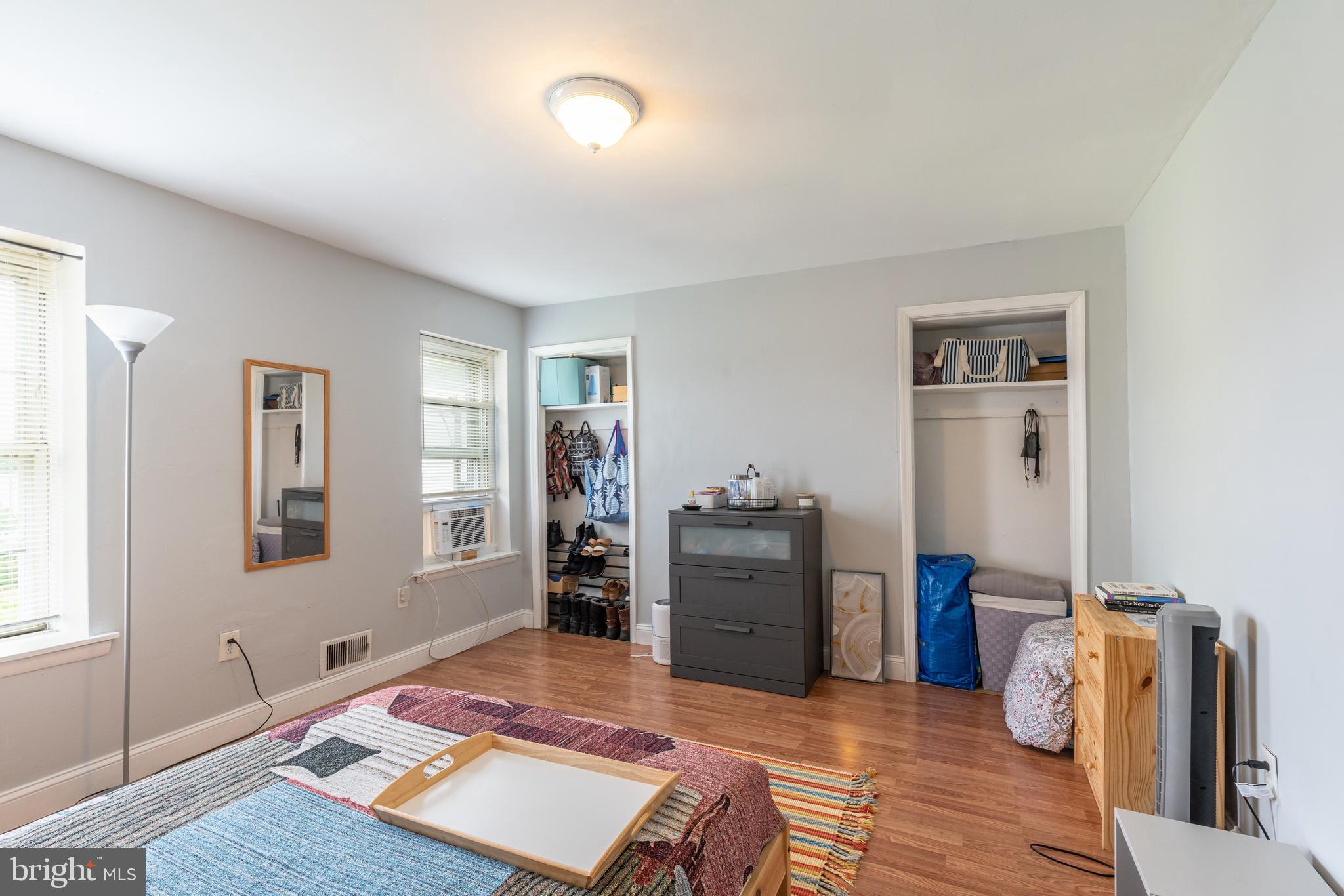 OLDE KENSINGTON - Residential