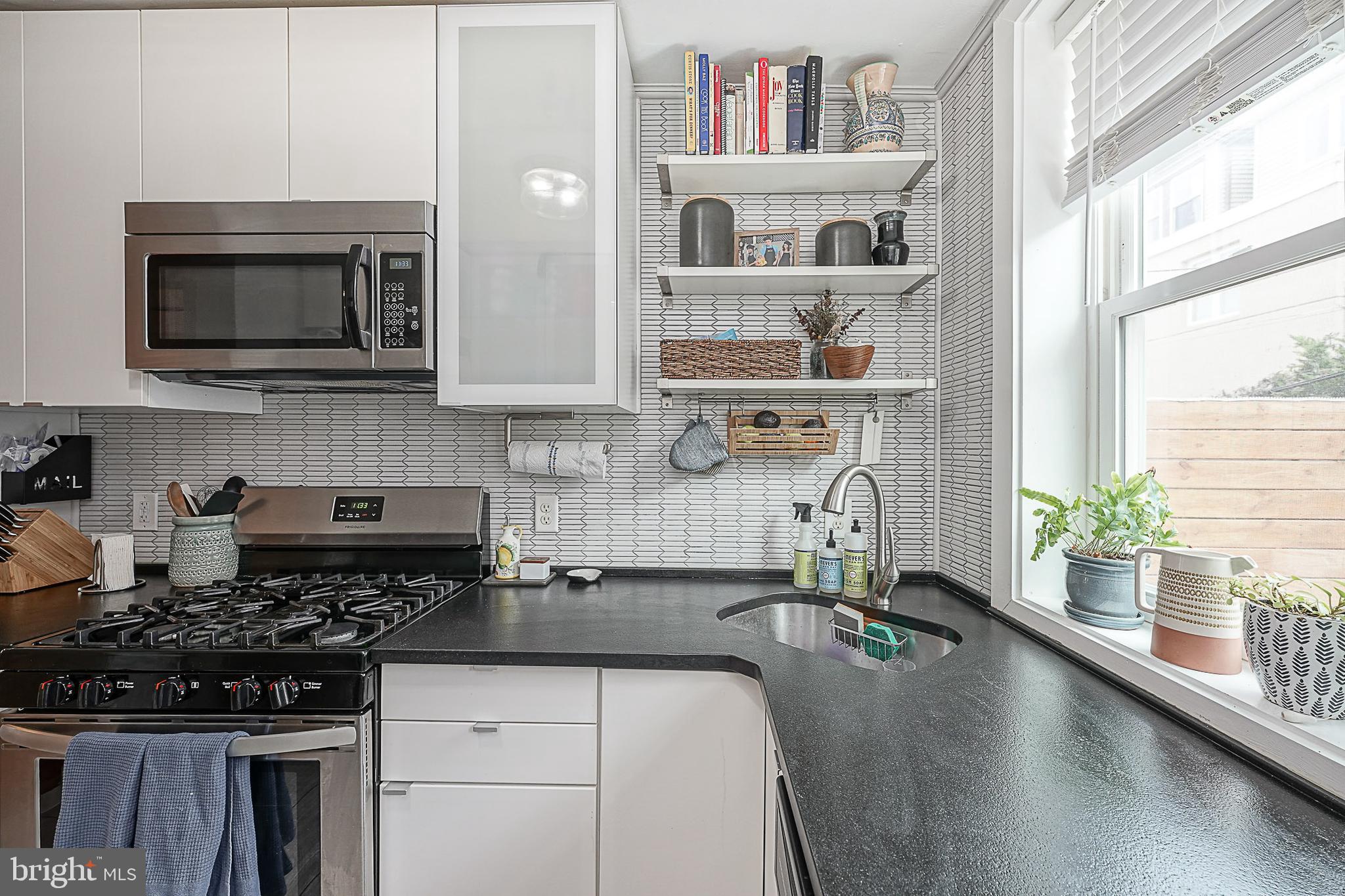 PASSYUNK SQUARE - Residential Lease