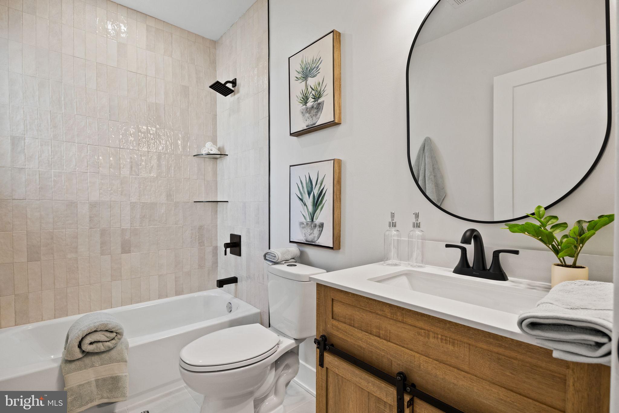 PASSYUNK SQUARE - Residential